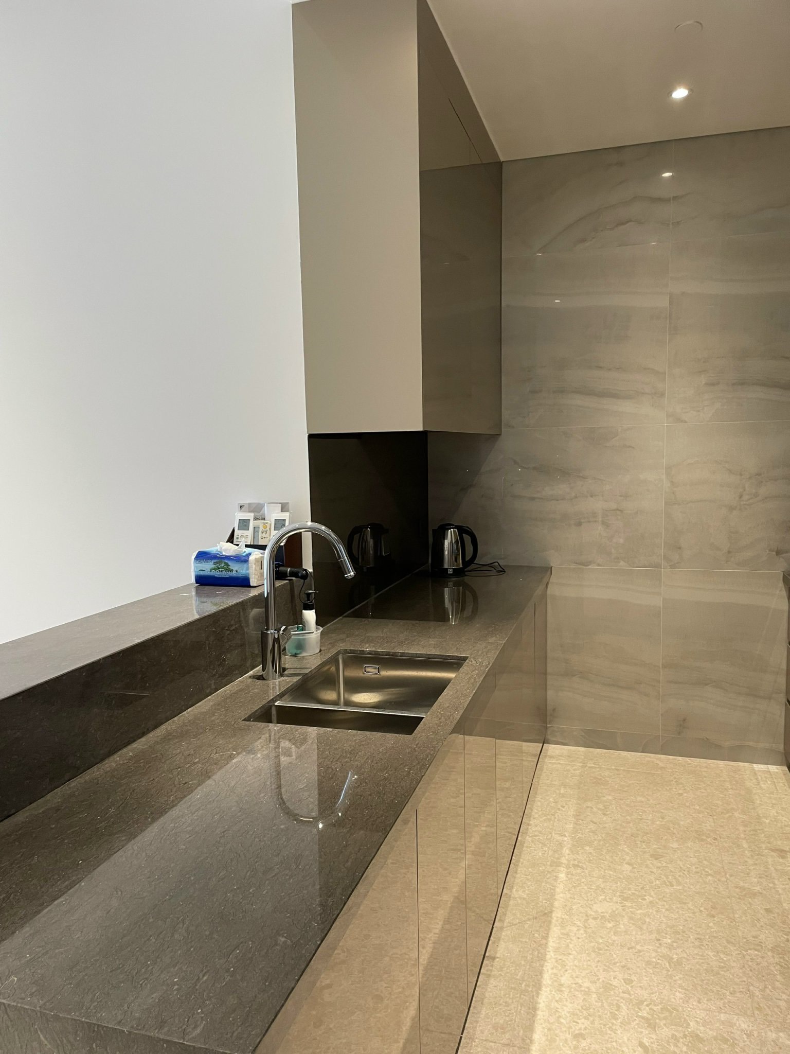 The MarQ luxury apartment for sale, District 1 has 2 bedrooms, high floor, Landmark view 3