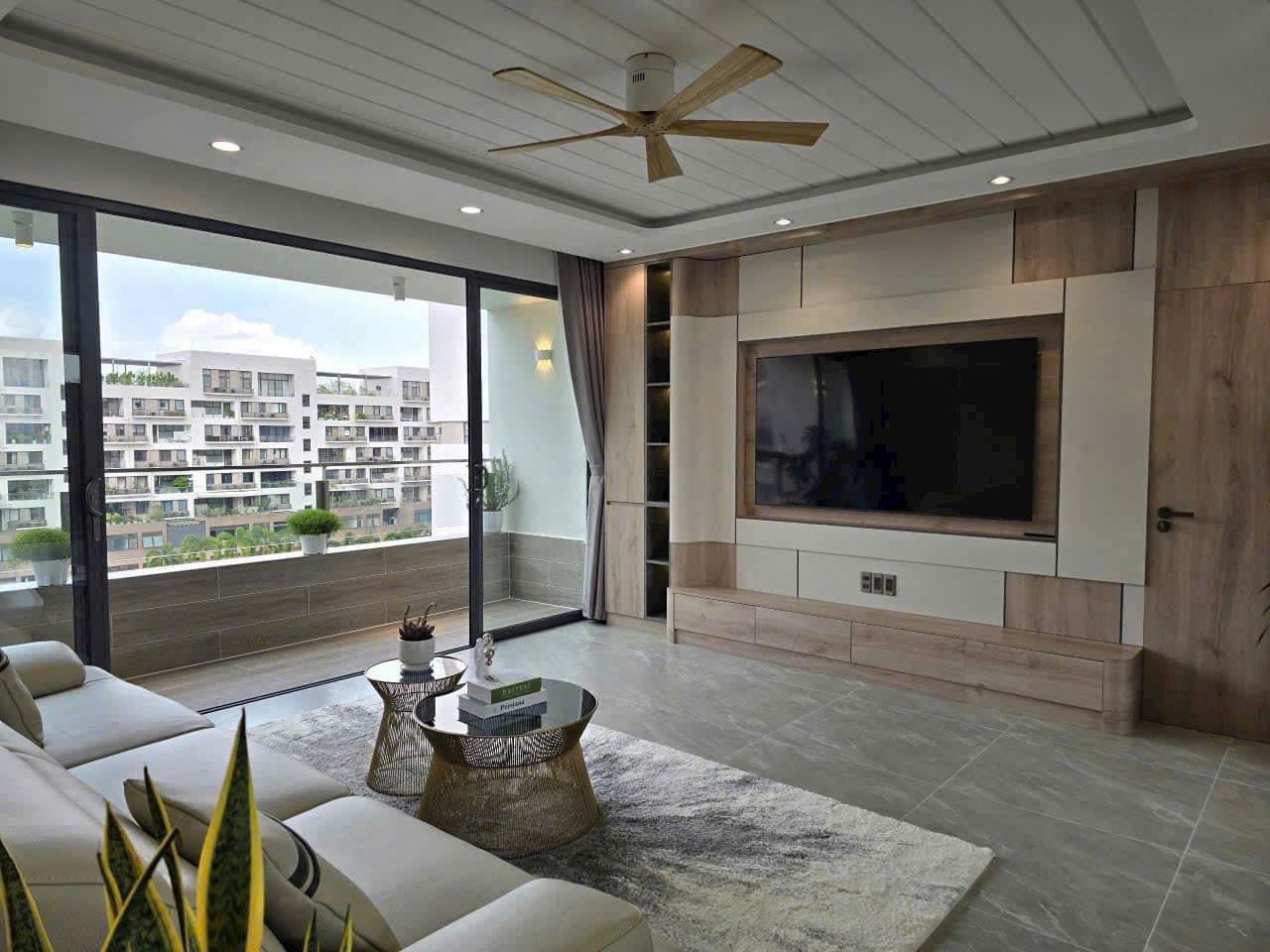 Luxury apartment for sale The Panorama Phu My Hung, District 7 has 3 bedrooms, two balconies, river view 2