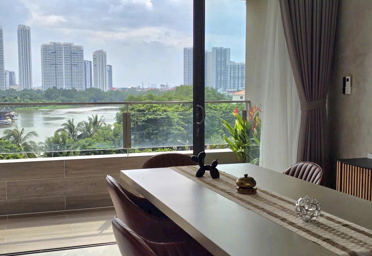 Luxury apartment for sale The Panorama Phu My Hung, District 7 has 3 bedrooms, two balconies, river view 1