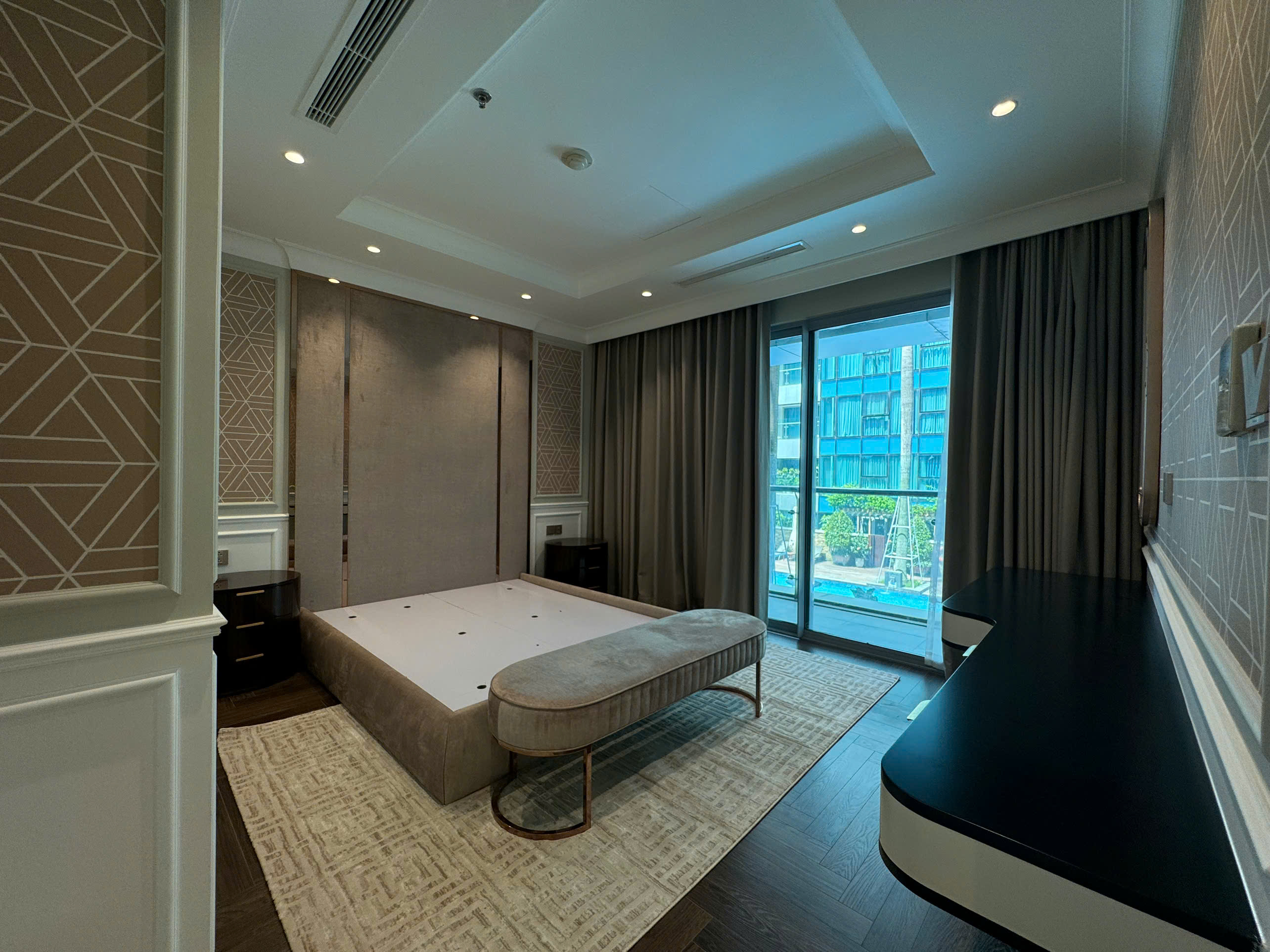 Vincom Center luxury apartment for sale or rent in District 1 with 3 bedrooms, fully furnished 16