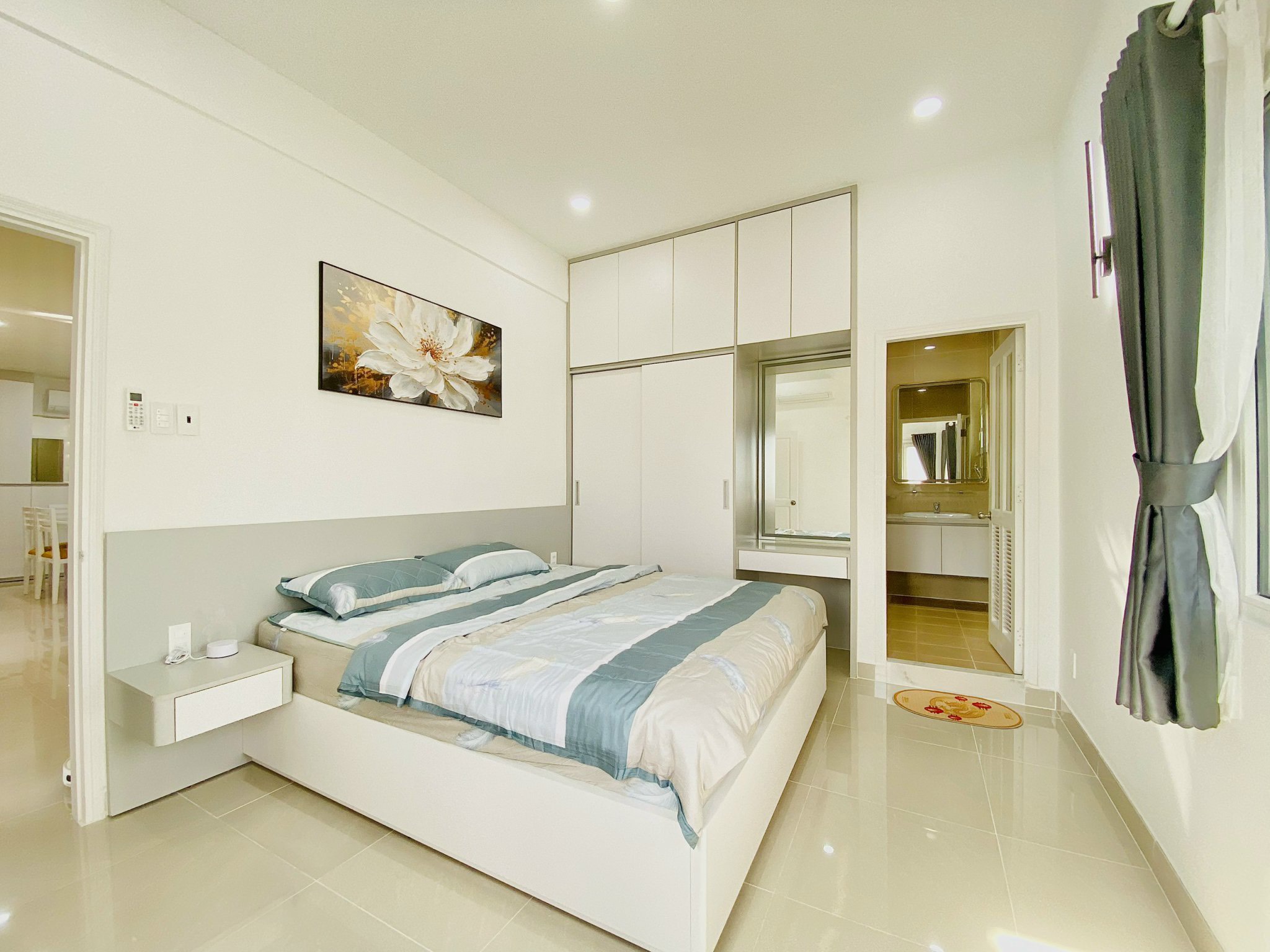 Duplex apartment for sale in Hung Vuong 3, Phu My Hung, District 7 with 3 bedrooms 2 master rooms 16