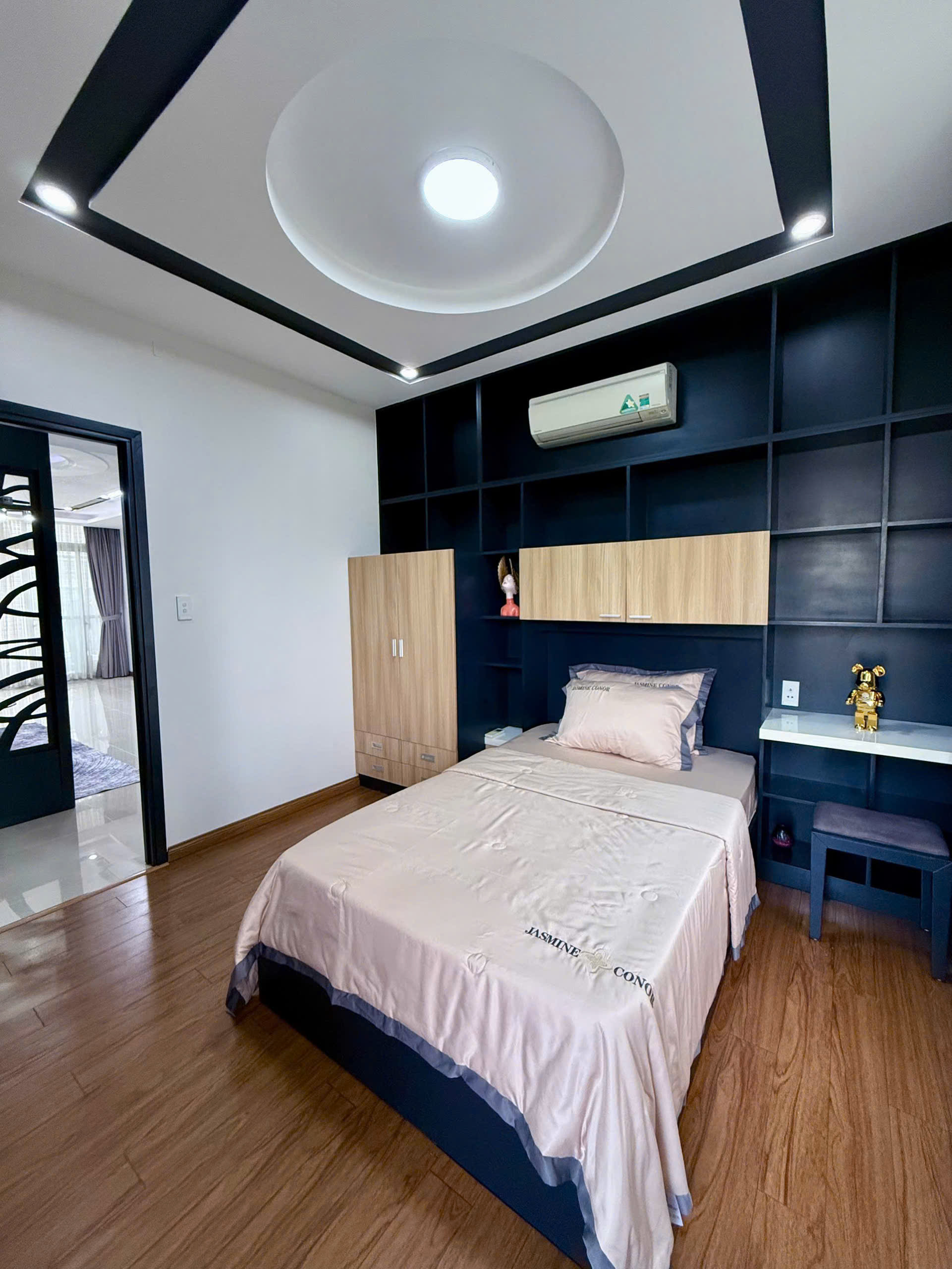 Duplex Star Hill Phu My Hung apartment for sale or rent, District 7 has 3 bedrooms, 10th floor, fully furnished 5