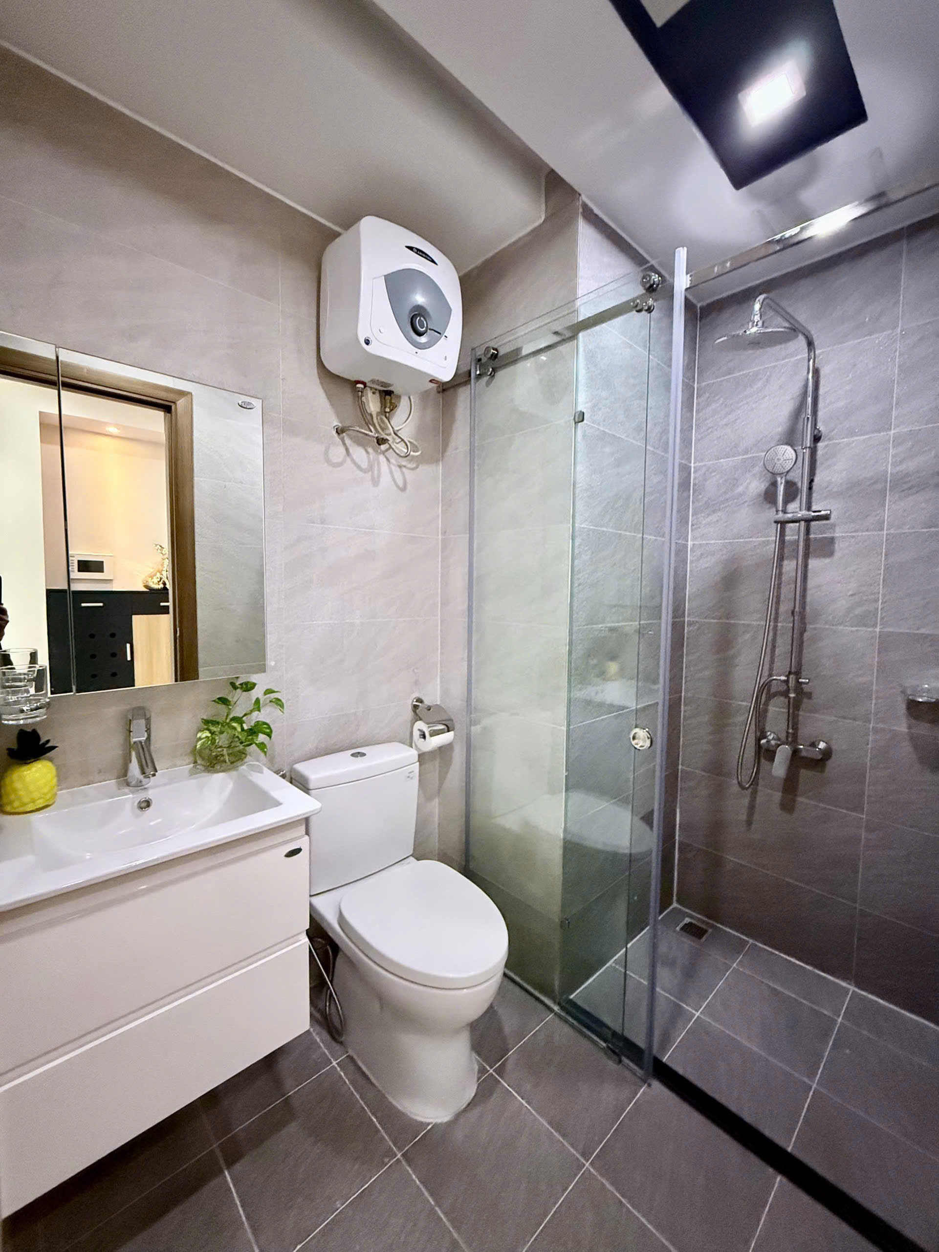 Duplex Star Hill Phu My Hung apartment for sale or rent, District 7 has 3 bedrooms, 10th floor, fully furnished 1