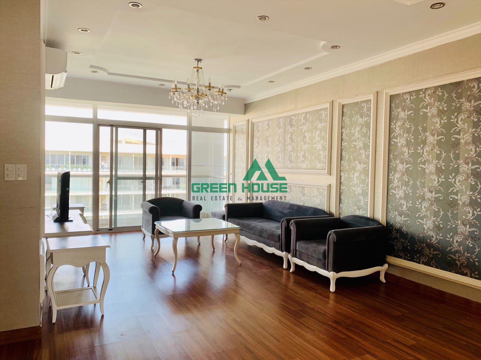 LUXURY APARTMENT GARDEN COURT PHU MY HUNG- TAN PHONG WARD- DISTRICT 7 1