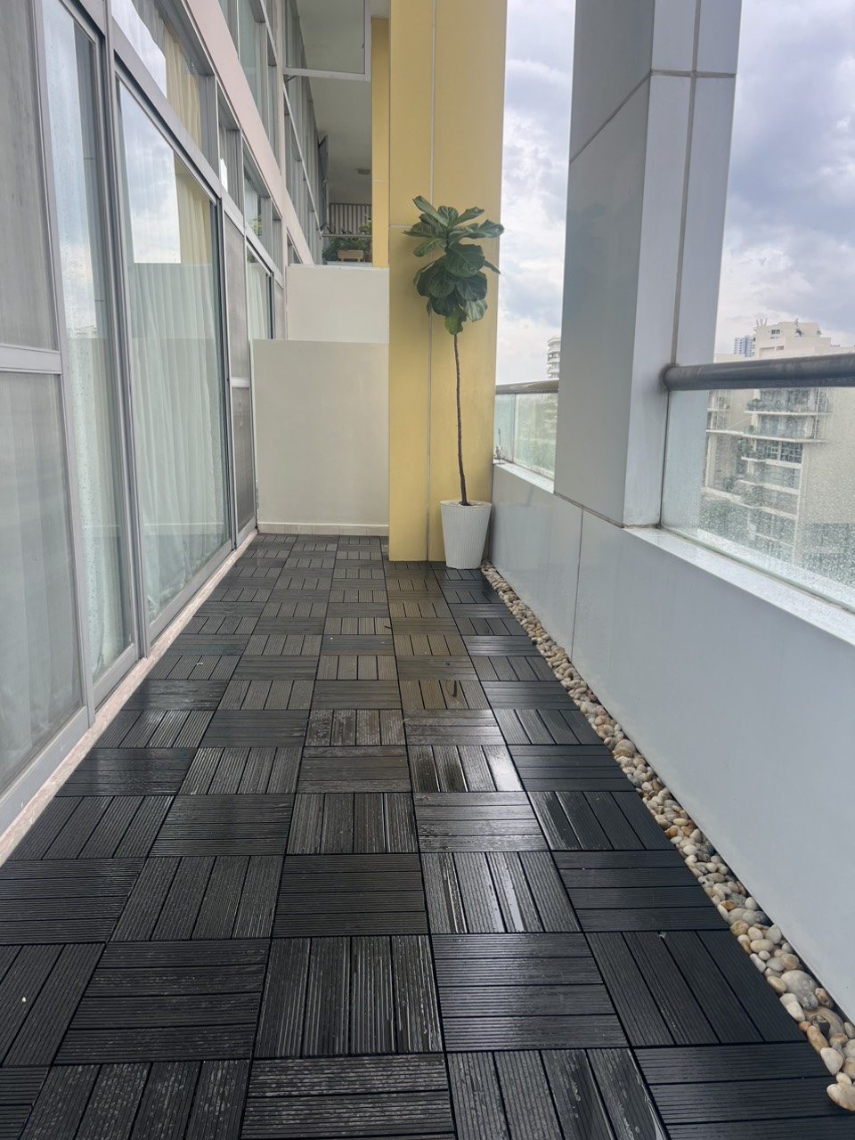 Garden Court Phu My Hung apartment for rent, District 7 with 3 bedrooms, canal view 7