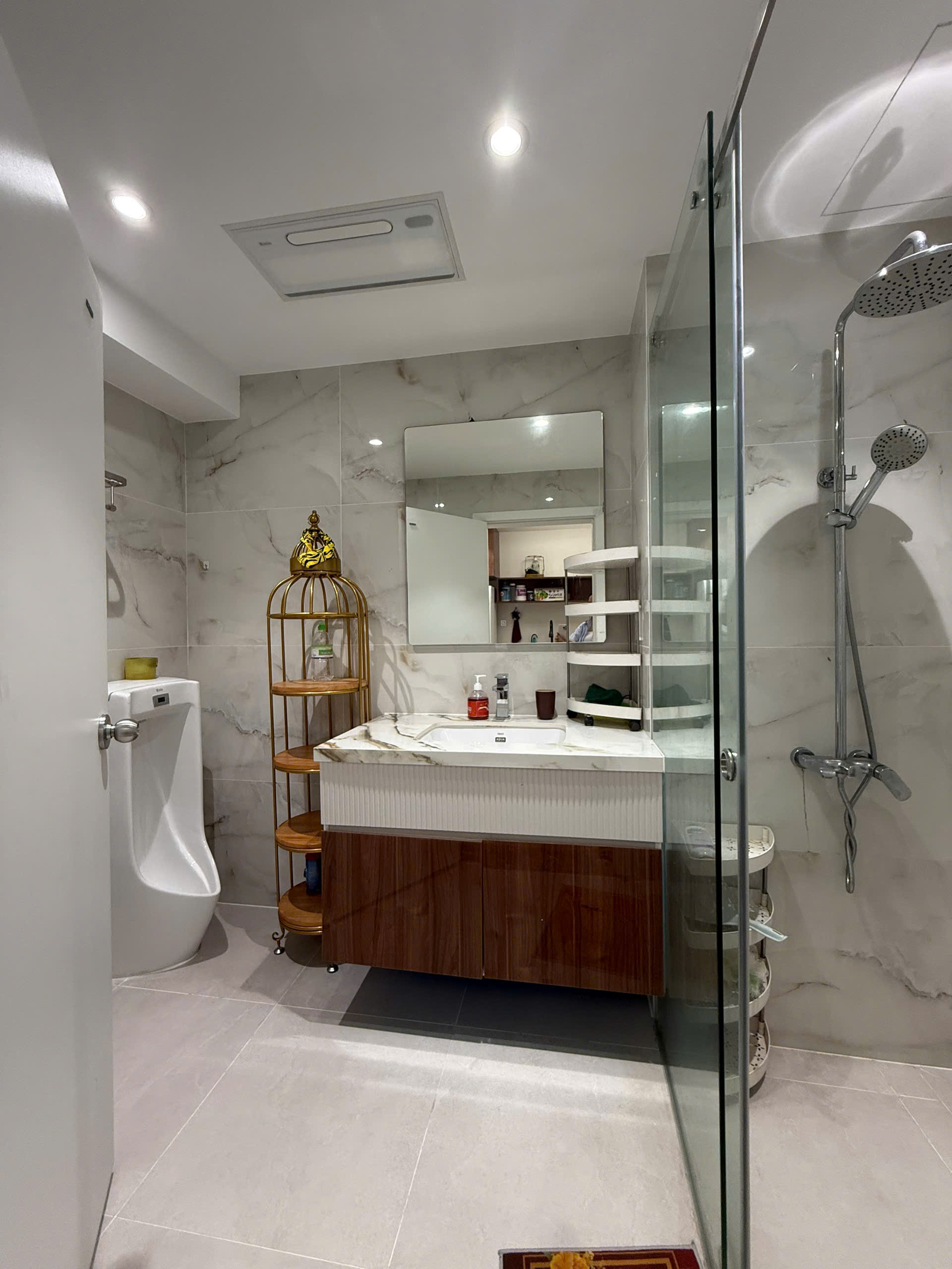 Bán hoặc cho thuê căn hộ Garden Plaza 1 Phú Mỹ Hưng nhà mới thiết kế 2 phòng ngủ, lầu 6 – 153.32m2 2