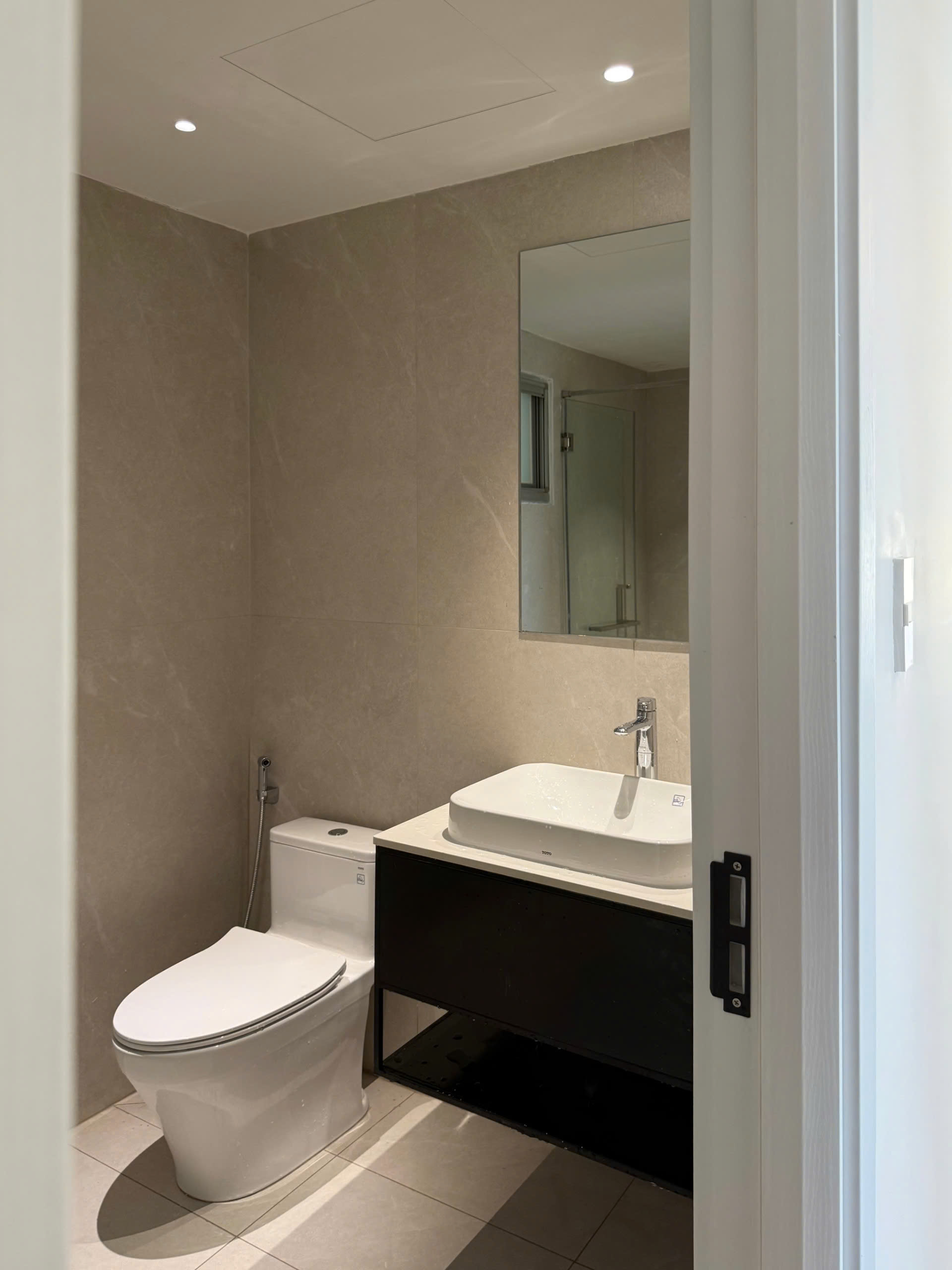 Garden Plaza 1 Phu My Hung apartment for sale, District 7 with 3 bedrooms design with car parking lot, park view – 131.2m2 6
