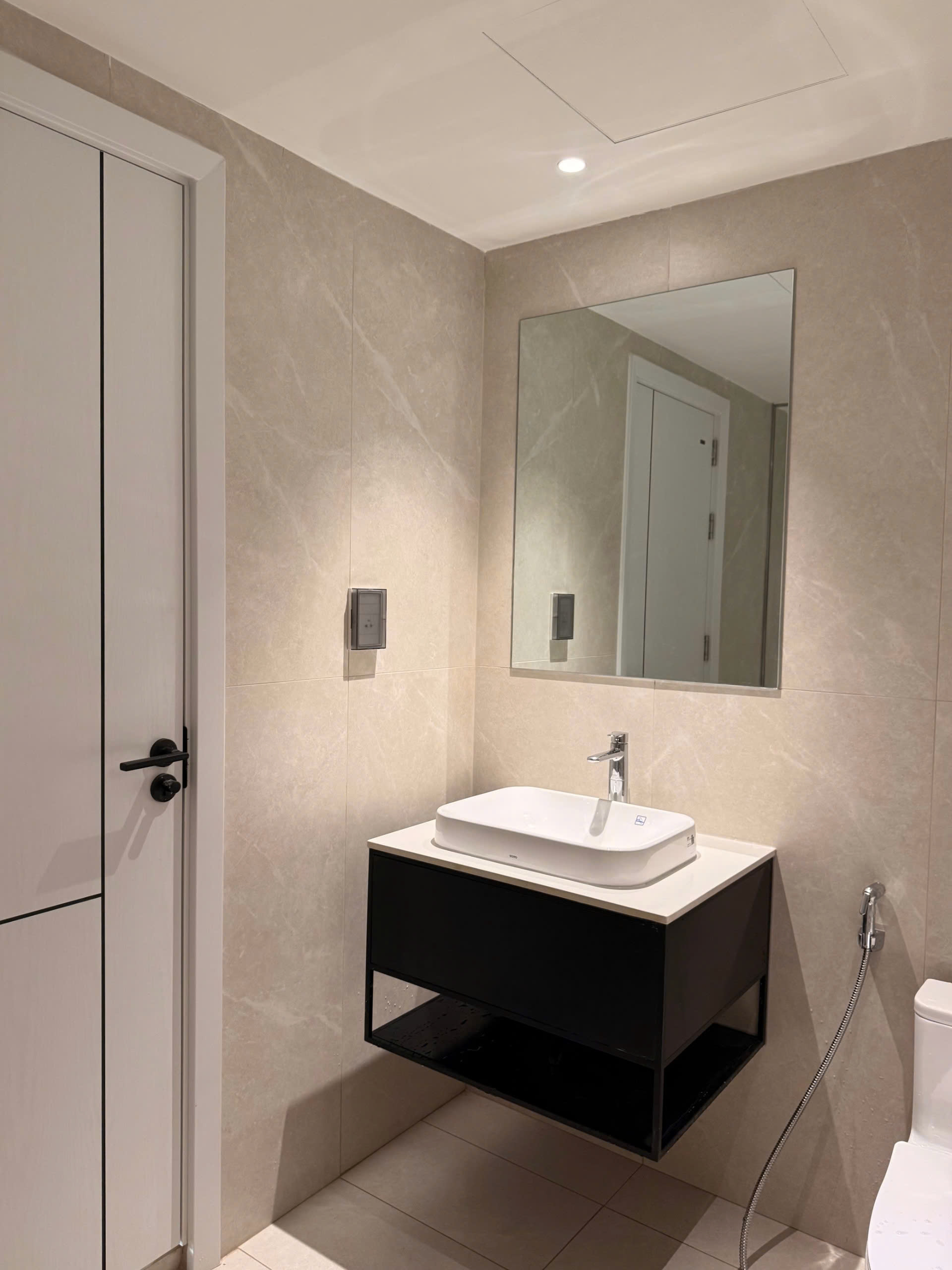 Garden Plaza 1 Phu My Hung apartment for sale, District 7 with 3 bedrooms design with car parking lot, park view – 131.2m2 3