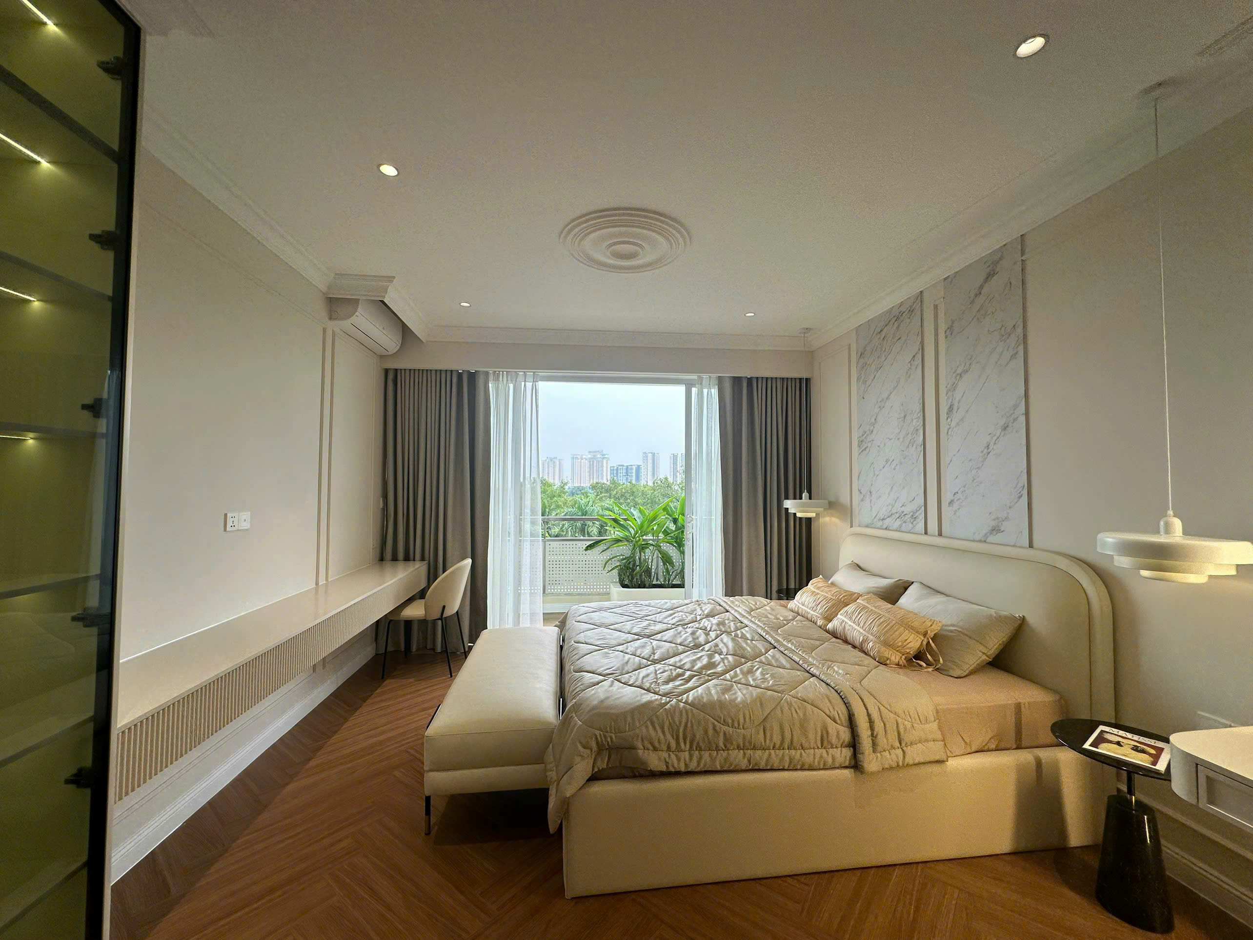 Grand View C apartment for rent in Phu My Hung, District 7 with 3 bedrooms, river view, car parking 7