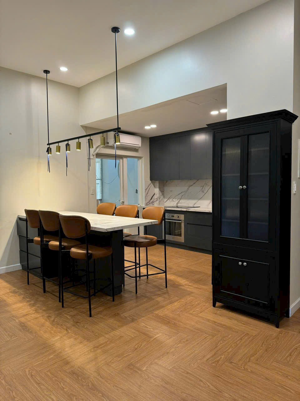 Grand View D Phu My Hung apartment for rent, District 7 with 3 bedrooms, large balcony 2