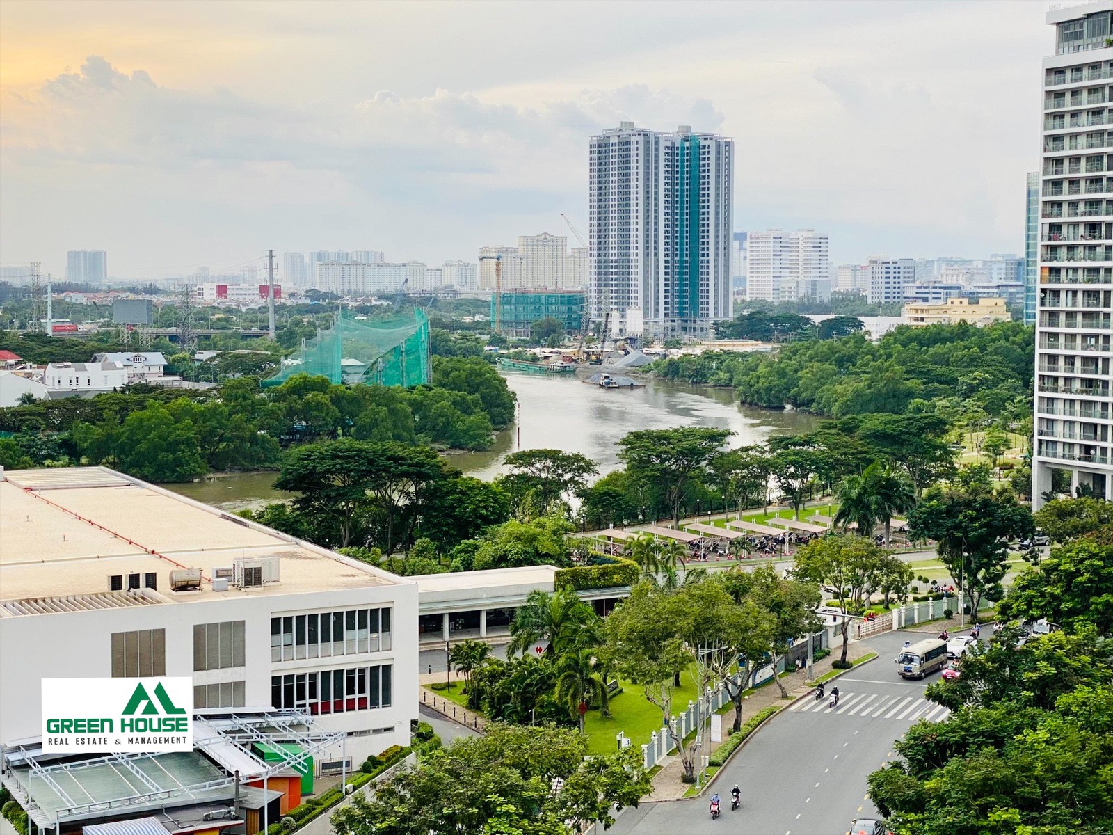 GRANDVIEW APARTMENT PHU MY HUNG FOR RENT 1
