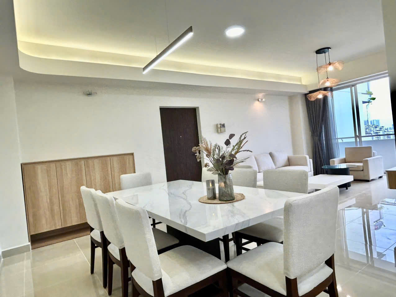 Grand View luxury apartment for rent in Phu My Hung, District 7 with 3 bedrooms, beautiful shimmering interior