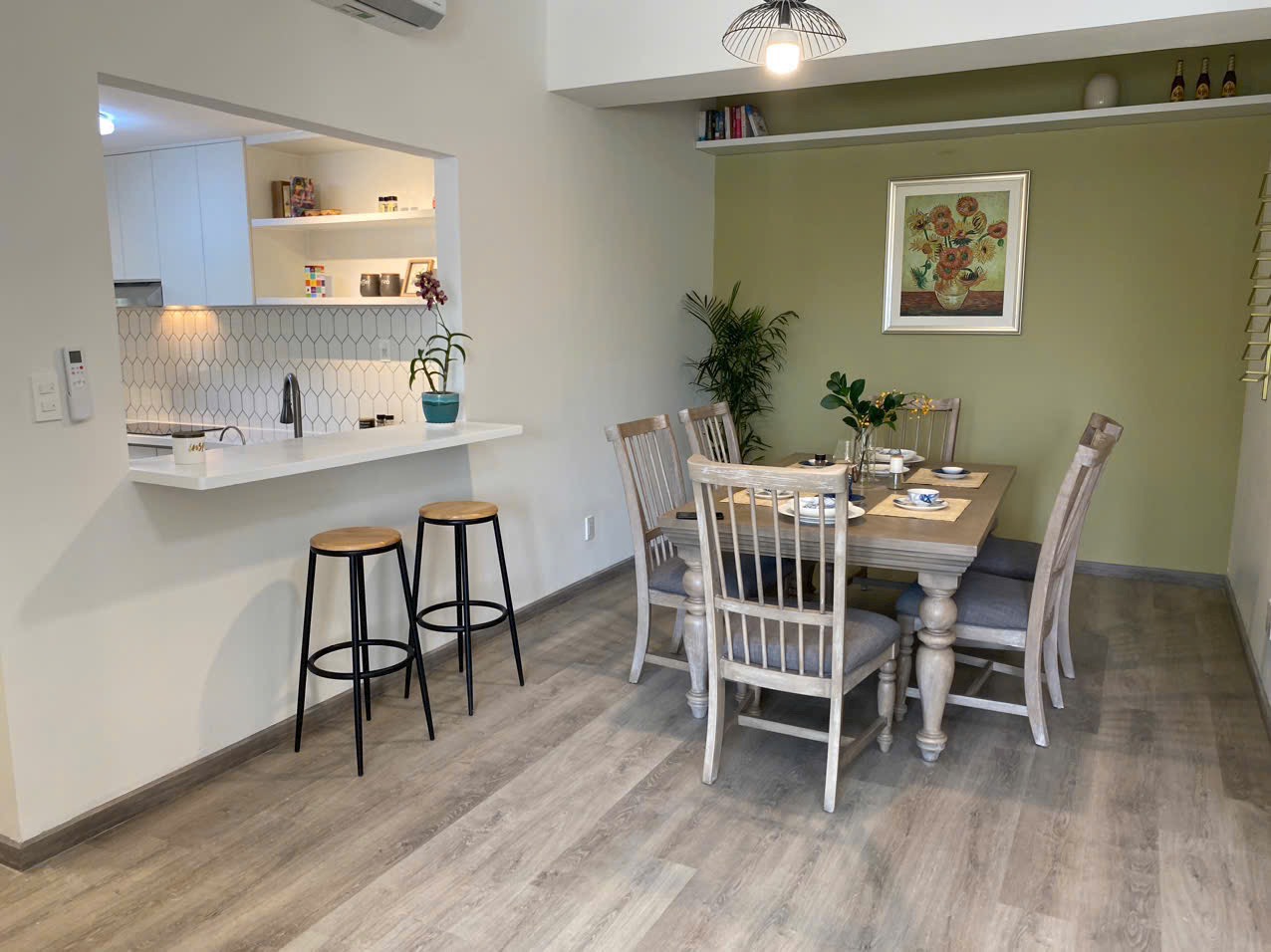 Grand View Phu My Hung apartment for sale, District 7 with 3 bedrooms, new furniture 2