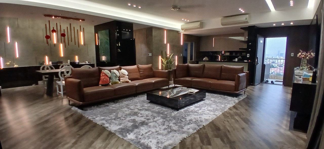 Grand View Phu My Hung apartment for rent, District 7 has 2 rooms with a very beautiful river view
