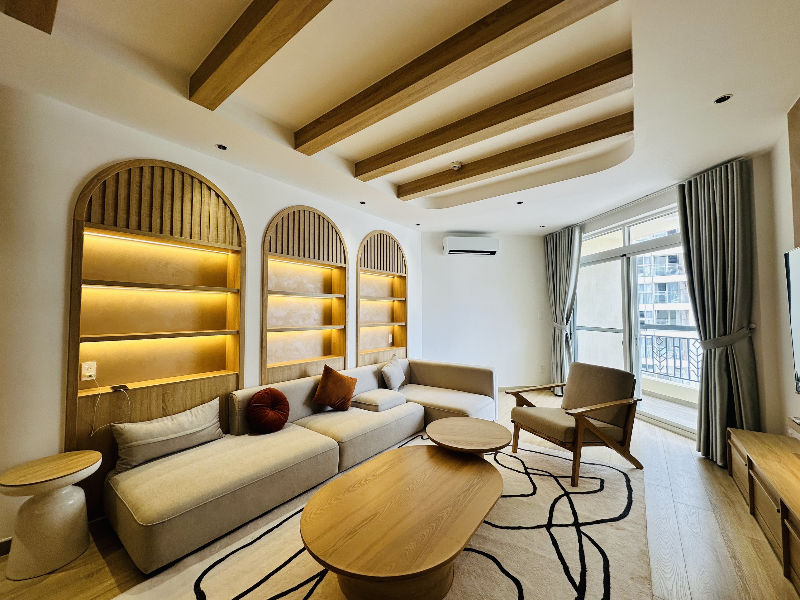 Green View Phu My Hung apartment for sale, District 7 has 3 bedrooms with quiet villa view