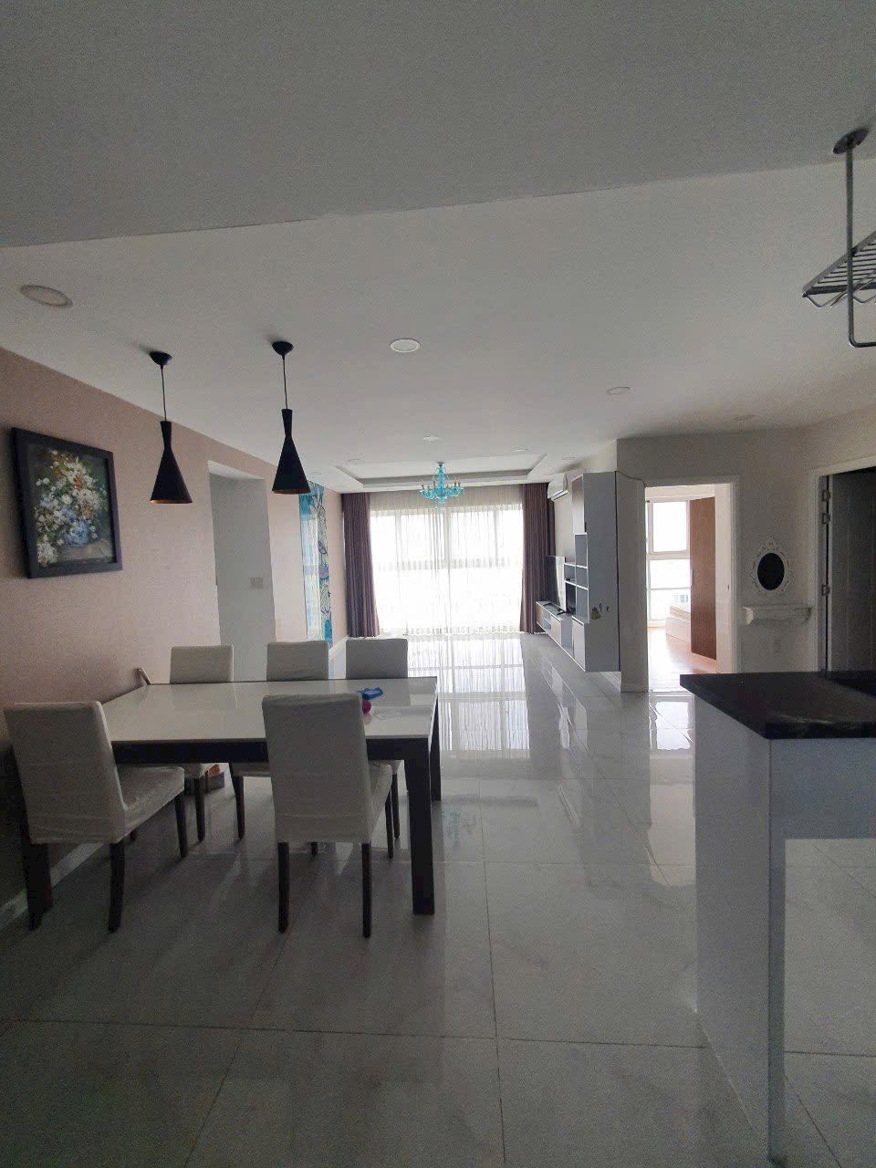 Happy Valley Phu My Hung apartment for sale, District 7 has 3 fully furnished bedrooms, pink book 3