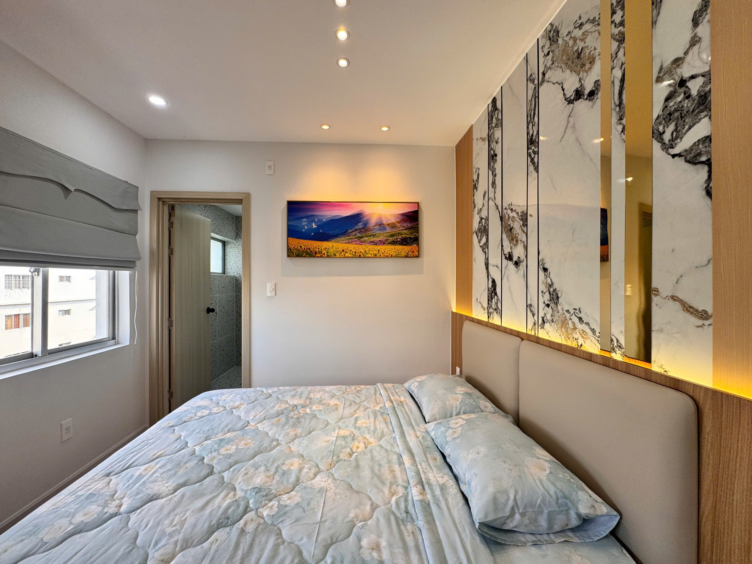 Selling Hung Vuong 2 apartment Phu My Hung, District 7, corner apartment with 2 bedrooms with open view, 8th floor – 76m2 8