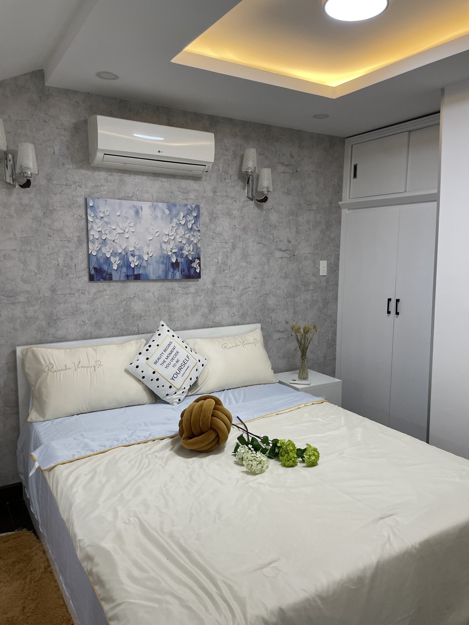 Duplex Hung Vuong 3 Phu My Hung apartment for sale, District 7 has 3 bedrooms with high floor view 9