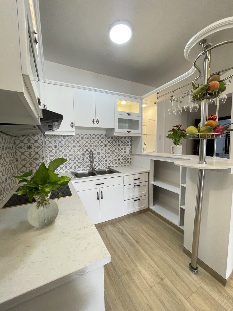 Duplex Hung Vuong 3 Phu My Hung apartment for sale, District 7 has 3 bedrooms with high floor view 7