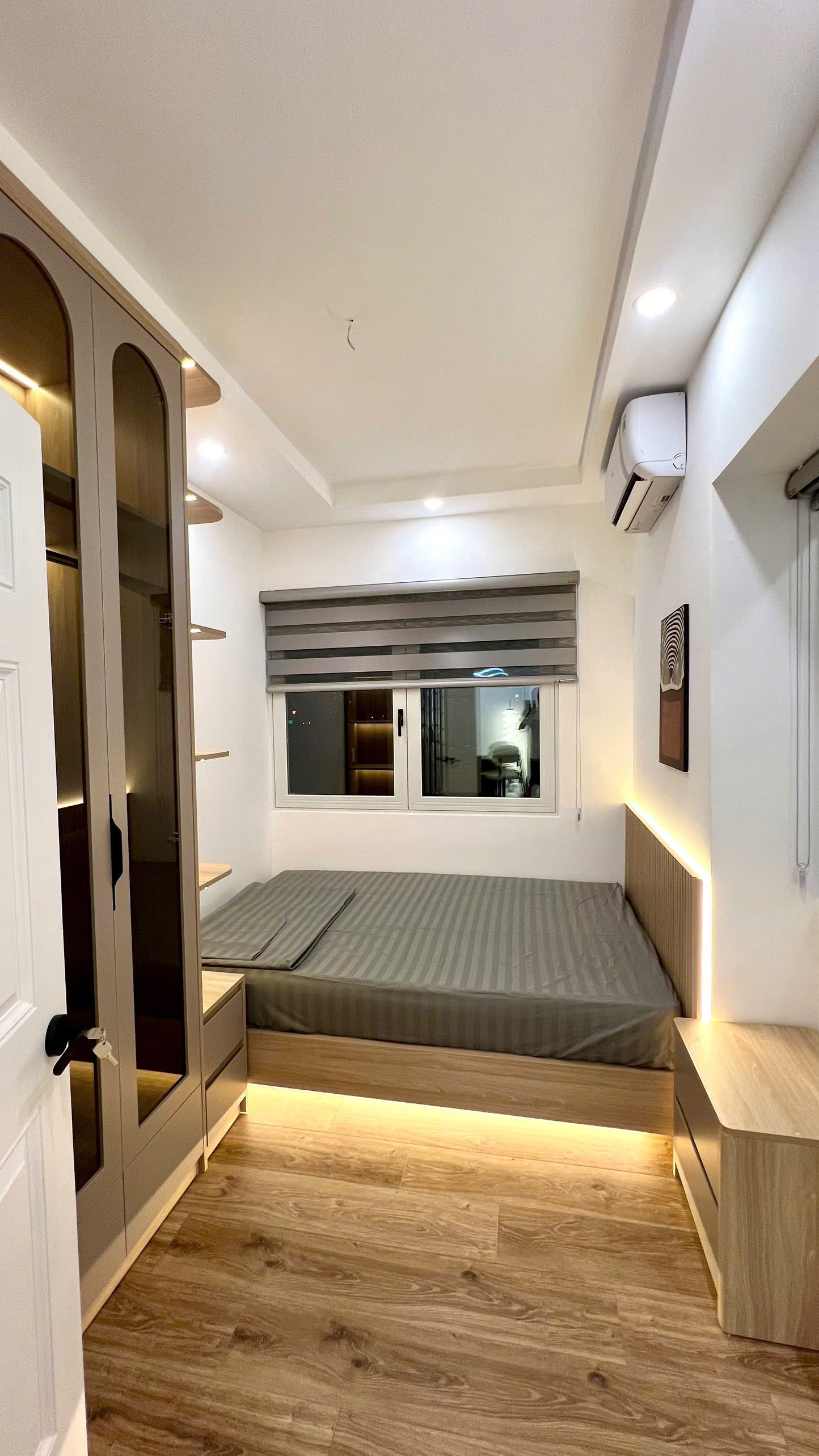 Hung Vuong 3 Phu My Hung apartment for sale, District 7, beautiful and airy corner apartment with 3 bedrooms design – 74m2 2