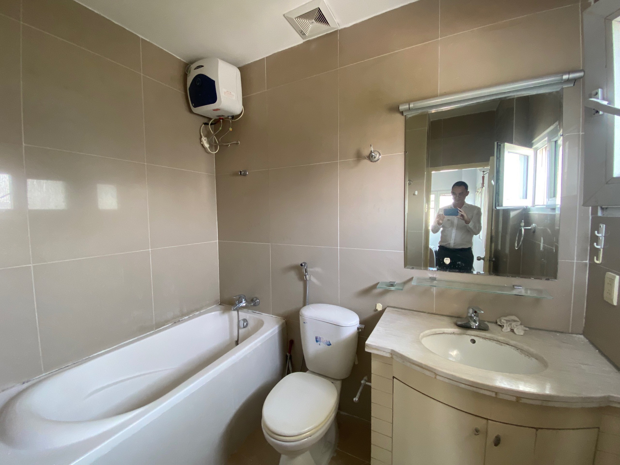 Hung Vuong Phu My Hung apartment for sale, District 7 duplex apartment with 3 bedrooms high floor 7