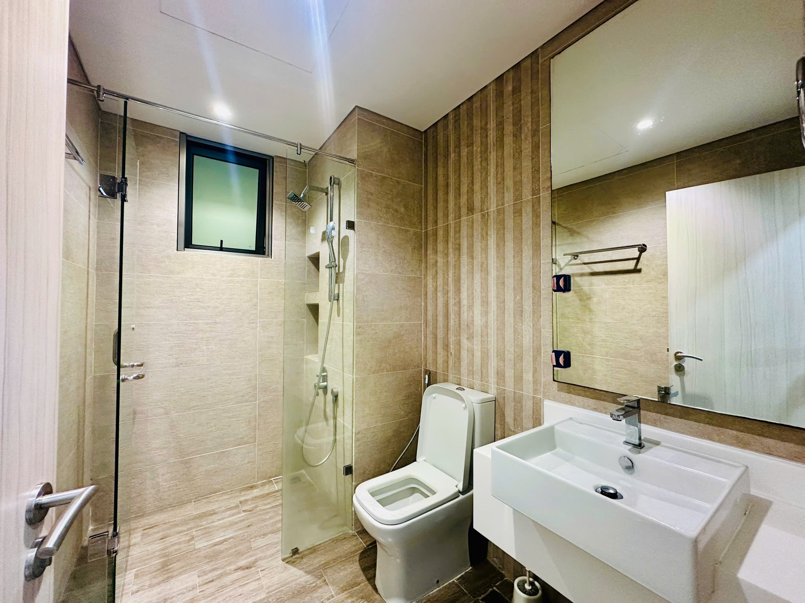 Cho thuê căn hộ Midtown M5 Phú Mỹ Hưng, Quận 7 căn góc có 3 phòng ngủ view sông, hồ bơi – 147m2 8