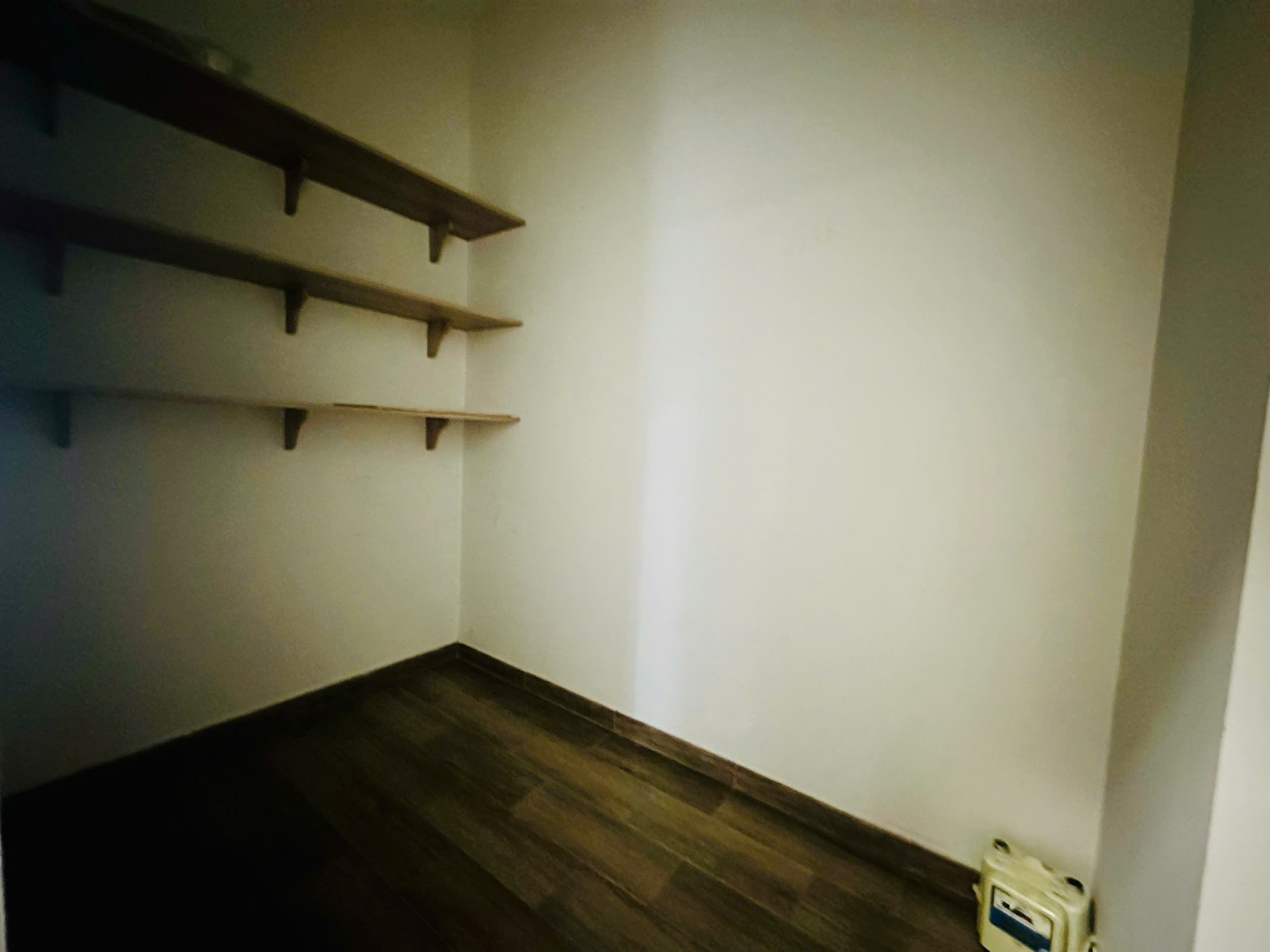 Cho thuê căn hộ Midtown M5 Phú Mỹ Hưng, Quận 7 căn góc có 3 phòng ngủ view sông, hồ bơi – 147m2 2