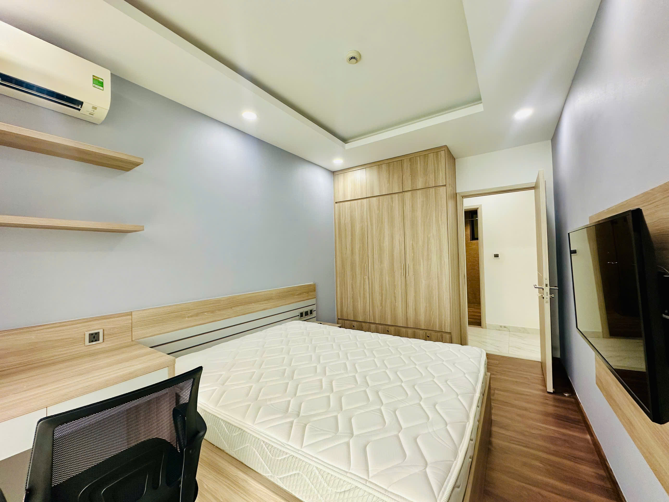 Cho thuê căn hộ Midtown M5 Phú Mỹ Hưng, Quận 7 căn góc có 3 phòng ngủ view sông, hồ bơi – 147m2 17