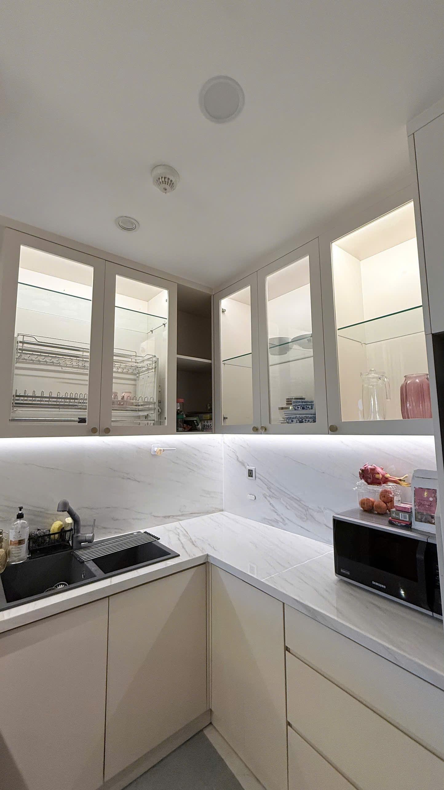 Midtown apartment for rent M7 Phu My Hung, District 7, corner apartment designed with 2 bedrooms, high floor – 85m2 4