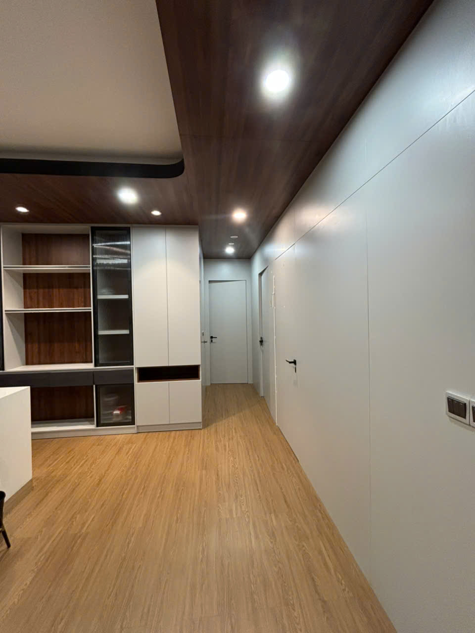 Midtown apartment for sale M8 Phu My Hung, District 7 with 3 bedrooms, river view, fully furnished 2