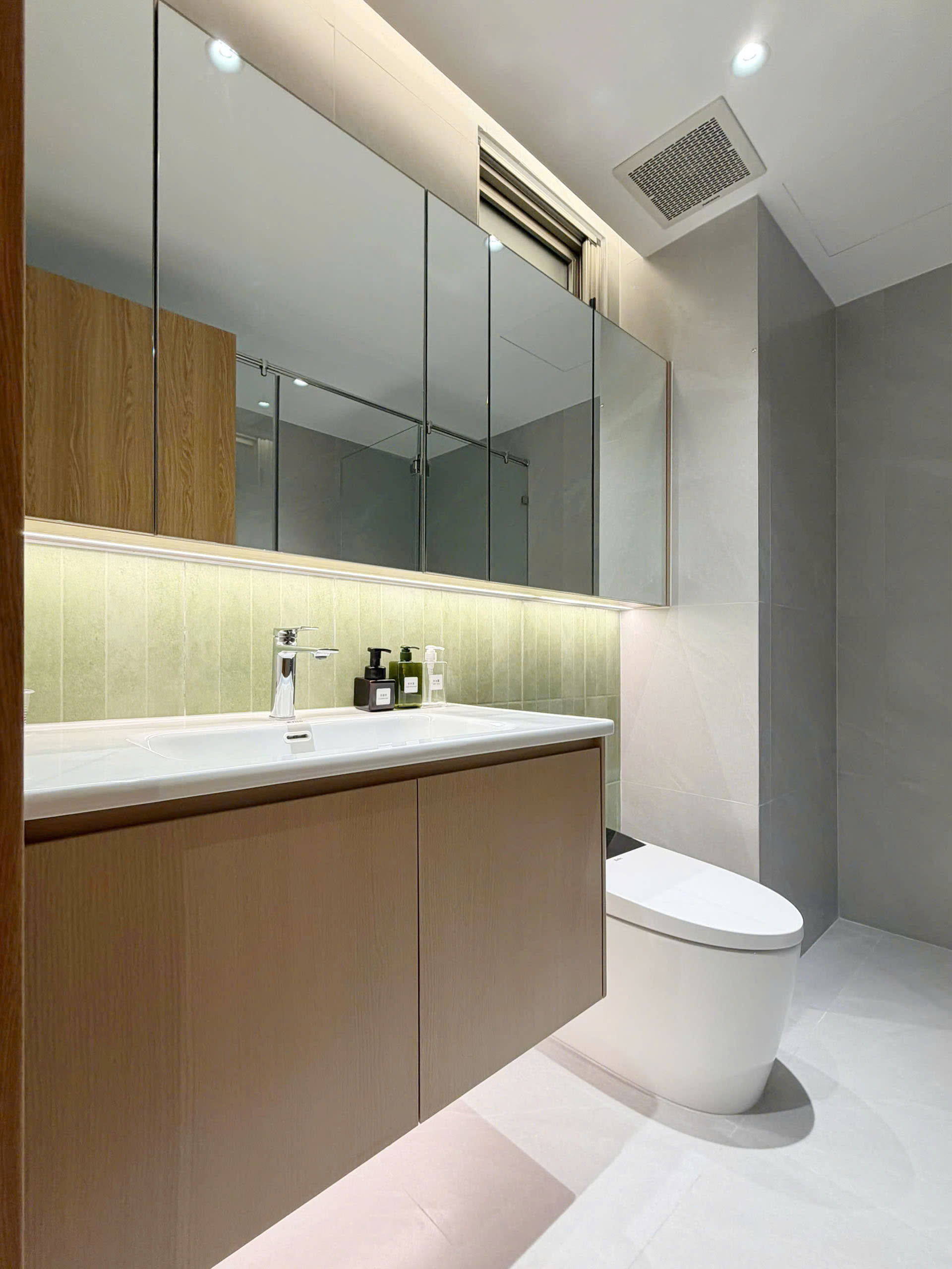 Selling or renting Midtown Phu My Hung apartment with 3 bedrooms river view on the 6th floor – 121m2 16