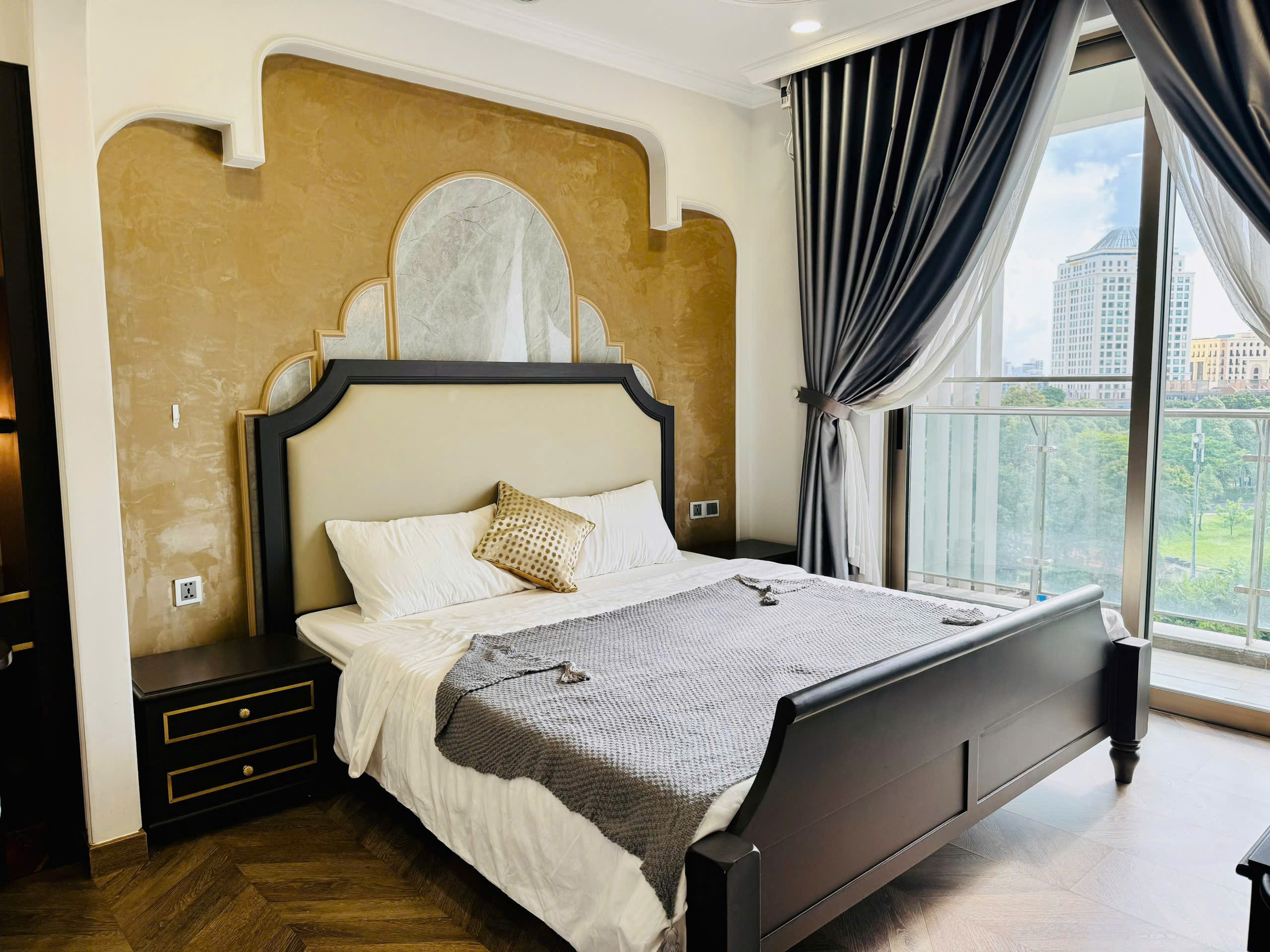 Midtown Phu My Hung apartment for sale, District 7, corner apartment with 3 bedrooms river view – 124m2 2