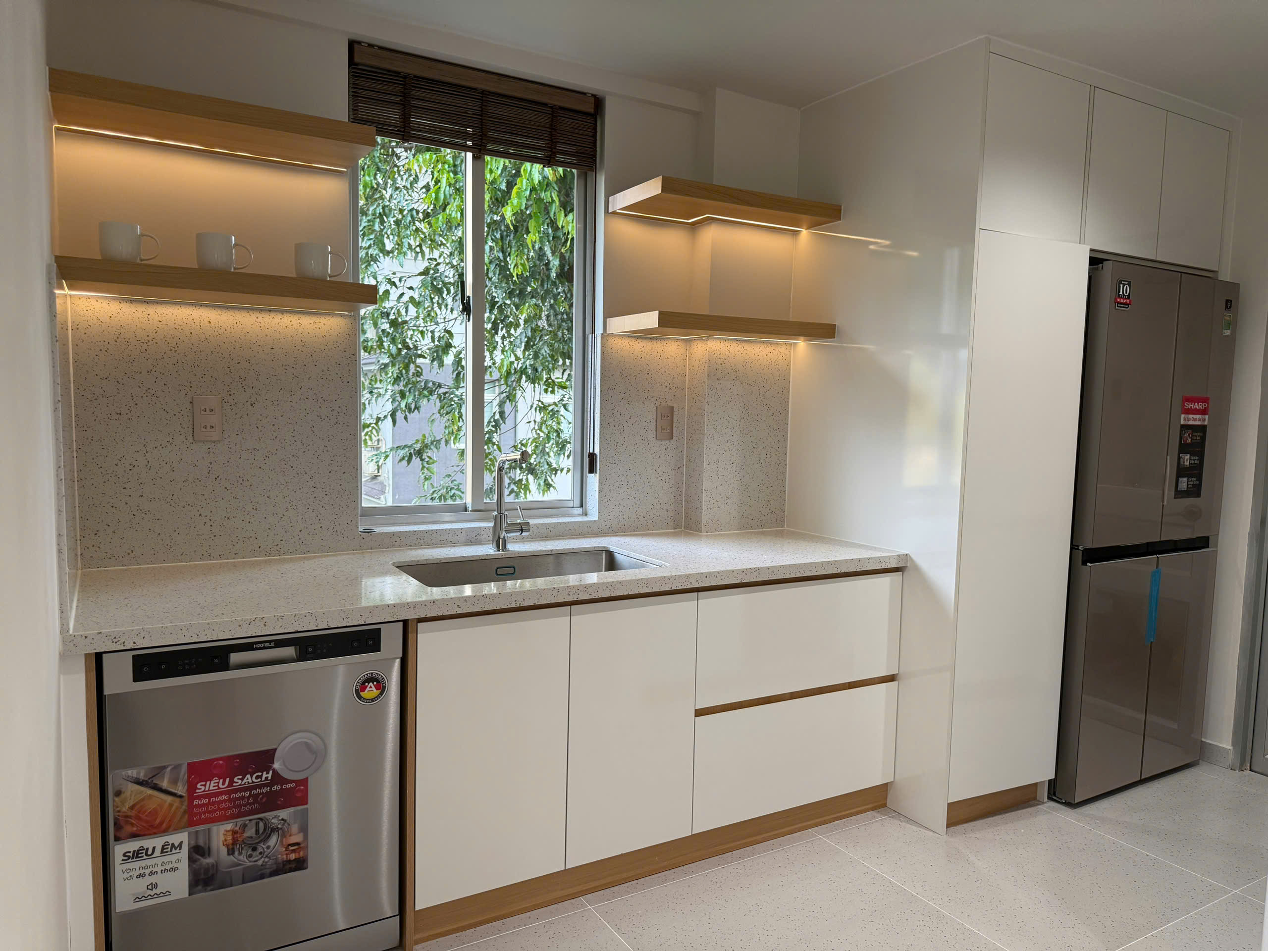 Apartment for sale My Khanh 4 Phu My Hung, District 7 corner apartment with 3 bedrooms, with a car with pool view, low floor – 139.9m2 7