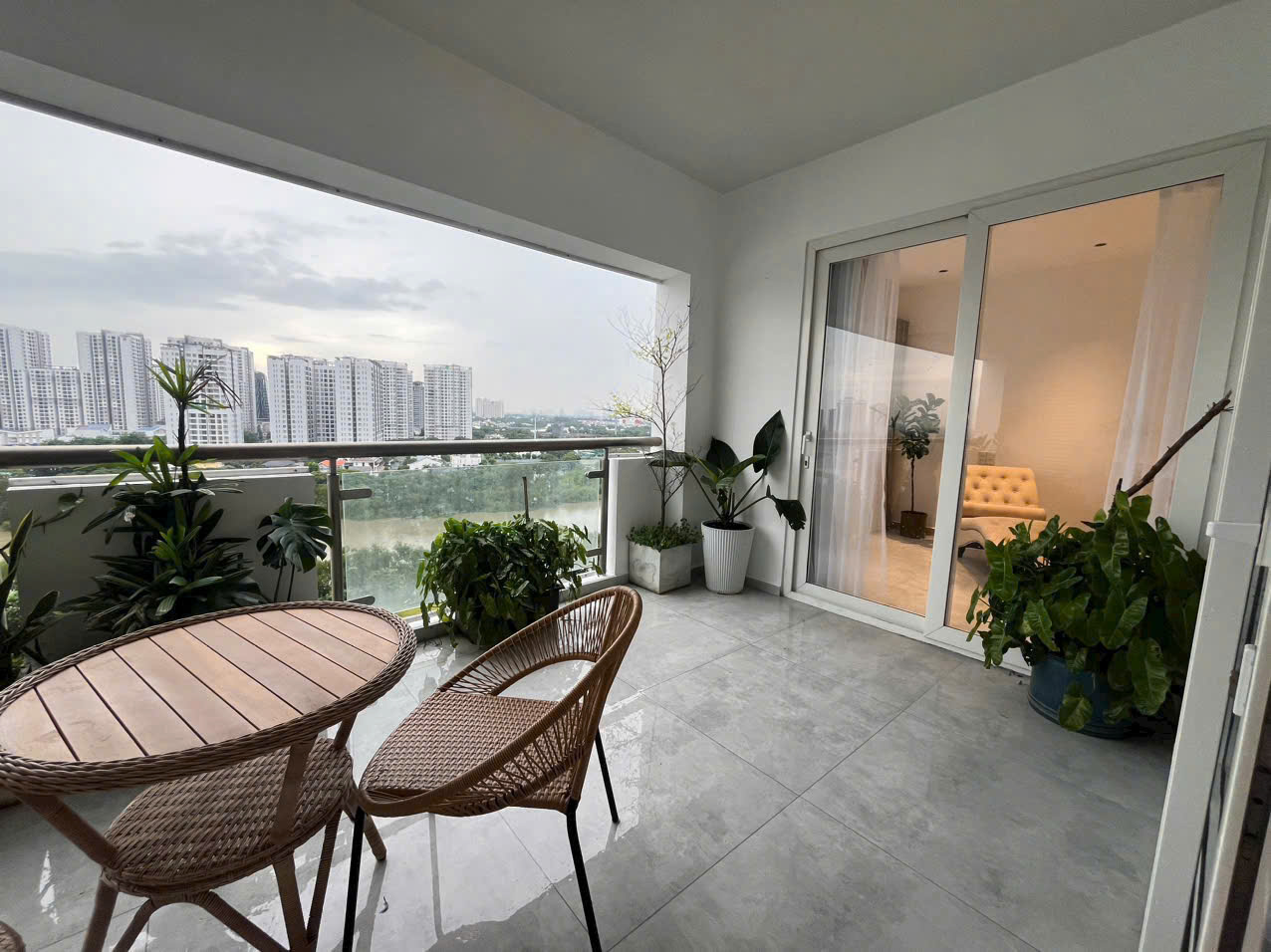 My Phat Phu My Hung apartment for sale, District 7, beautiful house with 2 bedrooms, high floor river view 6