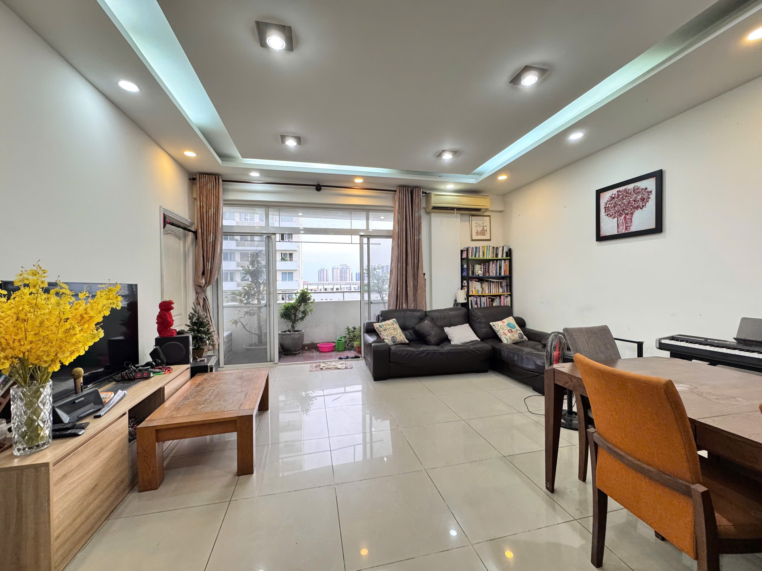 Apartment for rent in My Phuc, Phu My Hung, District 7 with 3 bedrooms facing south, 6th floor