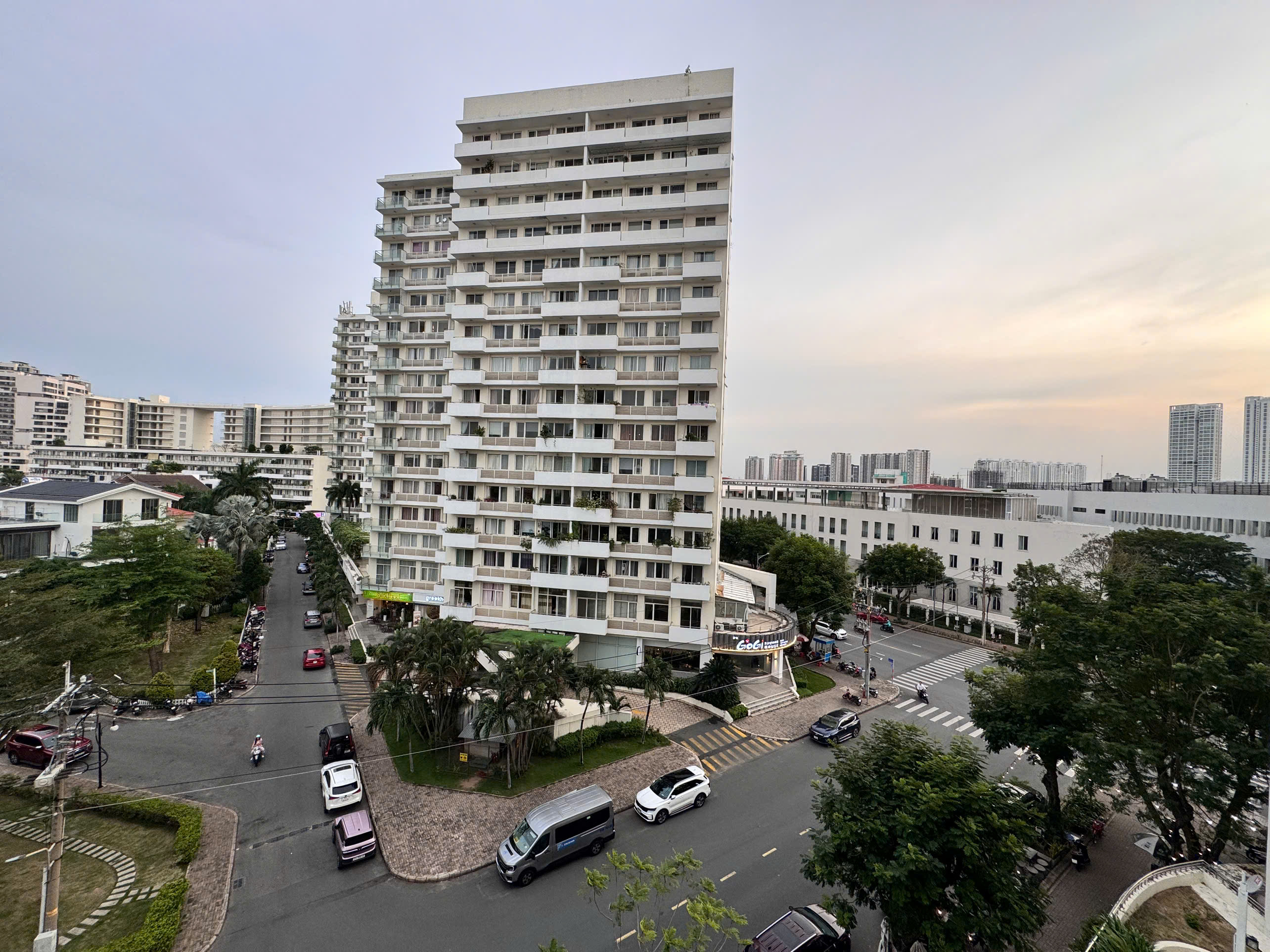 Apartment for rent in My Phuc, Phu My Hung, District 7 with 3 bedrooms facing south, 6th floor 6