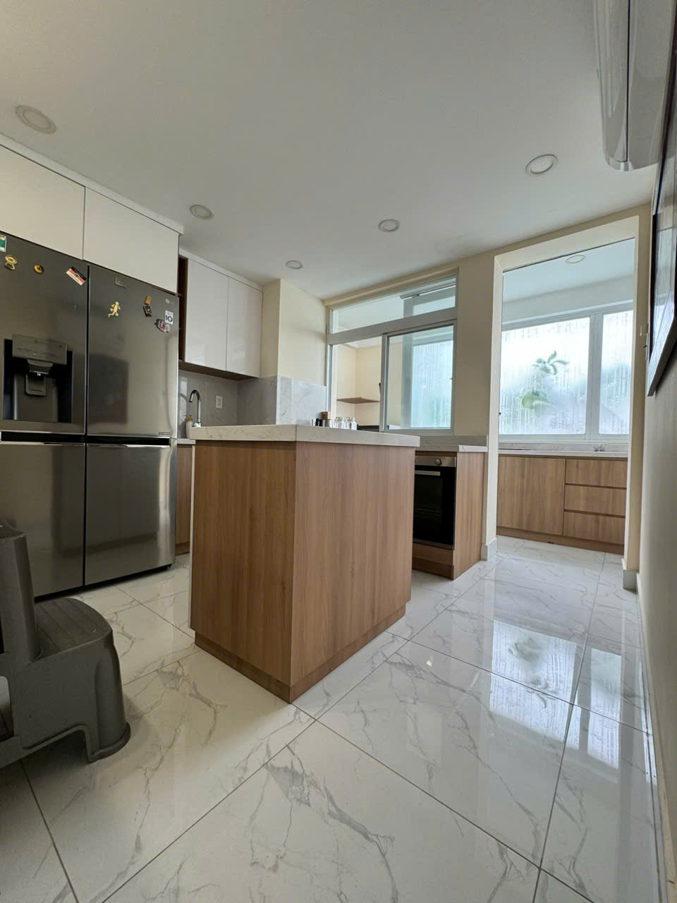 My Tu Phu My Hung penthouse apartment for rent, District 7 has 3 bedrooms with fully furnished private elevator 11