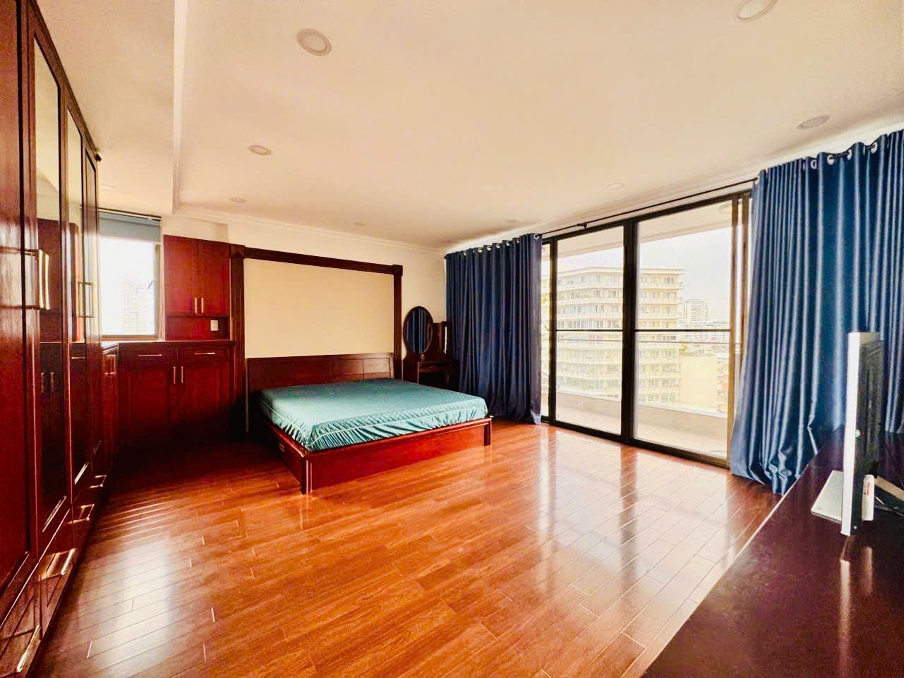 Selling or renting Panorama Phu My Hung apartment, District 7 with 2 bedrooms, river view, canal – 143m2 8