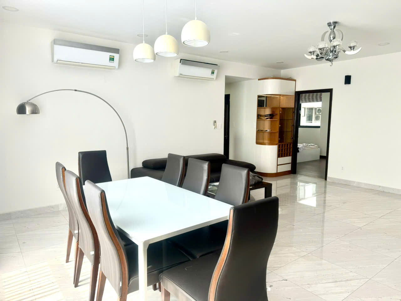 Panorama luxury apartment for rent in Phu My Hung, District 7 has 3 bedrooms on the 17th floor with a fully furnished river view 10