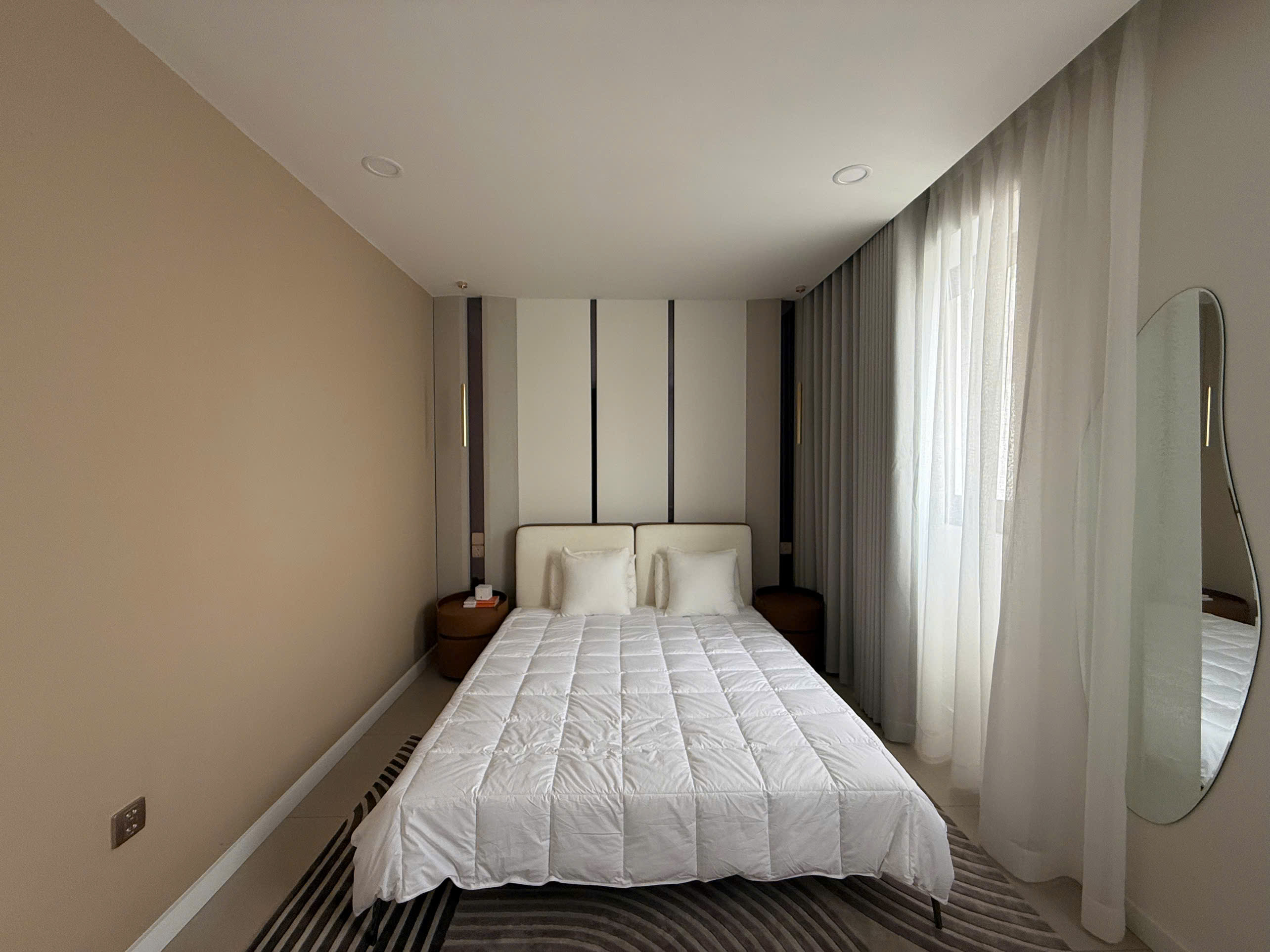 Bán 2 căn hộ Panorama Phú Mỹ Hưng, Quận 7 có 3 phòng ngủ + 2 phòng gia nhân view sông lầu 18 – 312m2 3