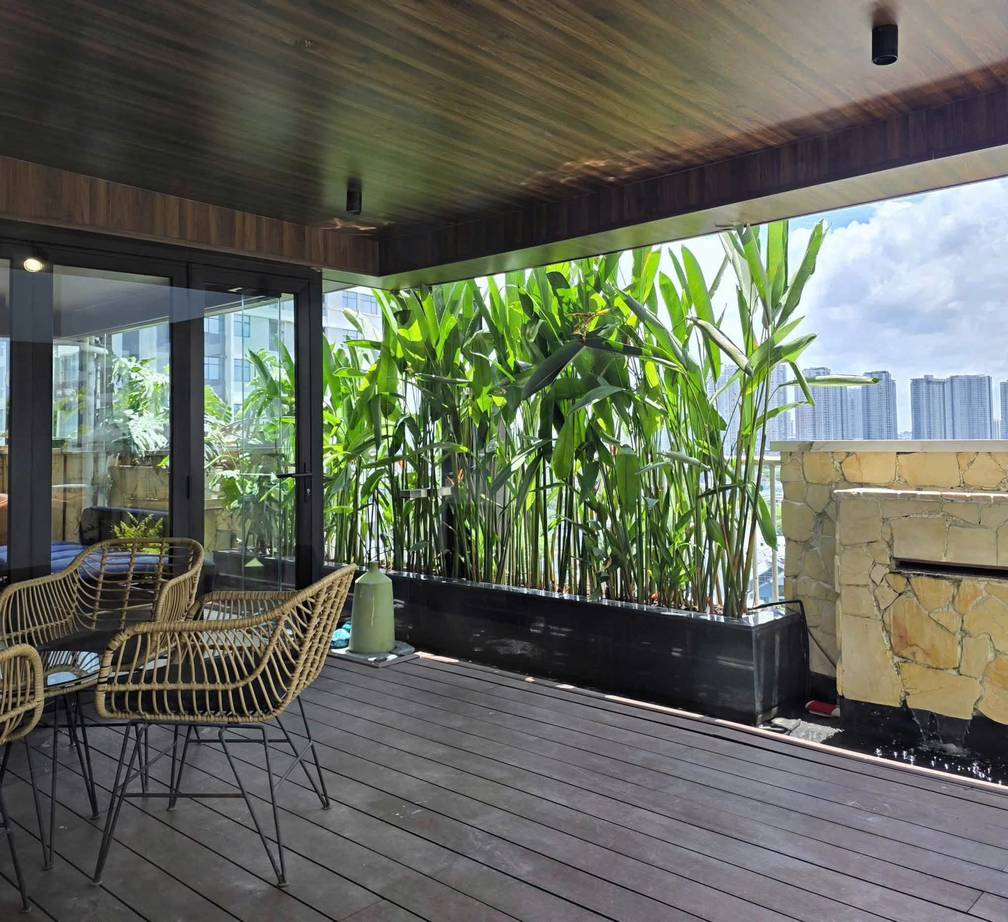 Bán hoặc cho thuê penthouse Sky Garden 2 Phú Mỹ Hưng thiết kế 4 phòng ngủ 3 sân vườn – 400m2 7