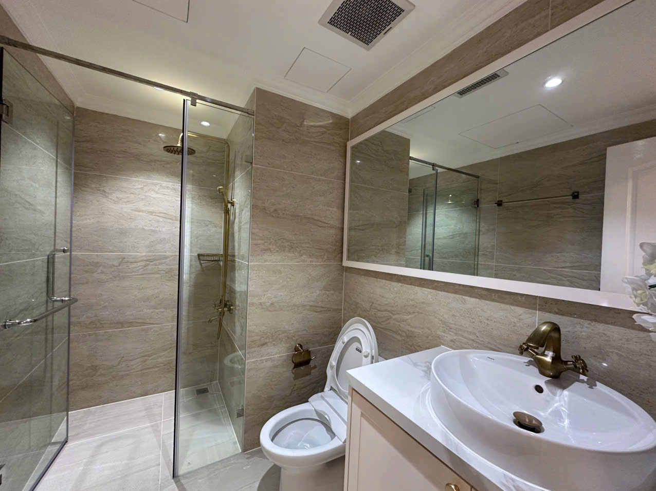 Luxury apartment for sale Riverpark 1 Phu My Hung, District 7 with 3 bedrooms design, beautiful interior, 10th floor – 127m2 2
