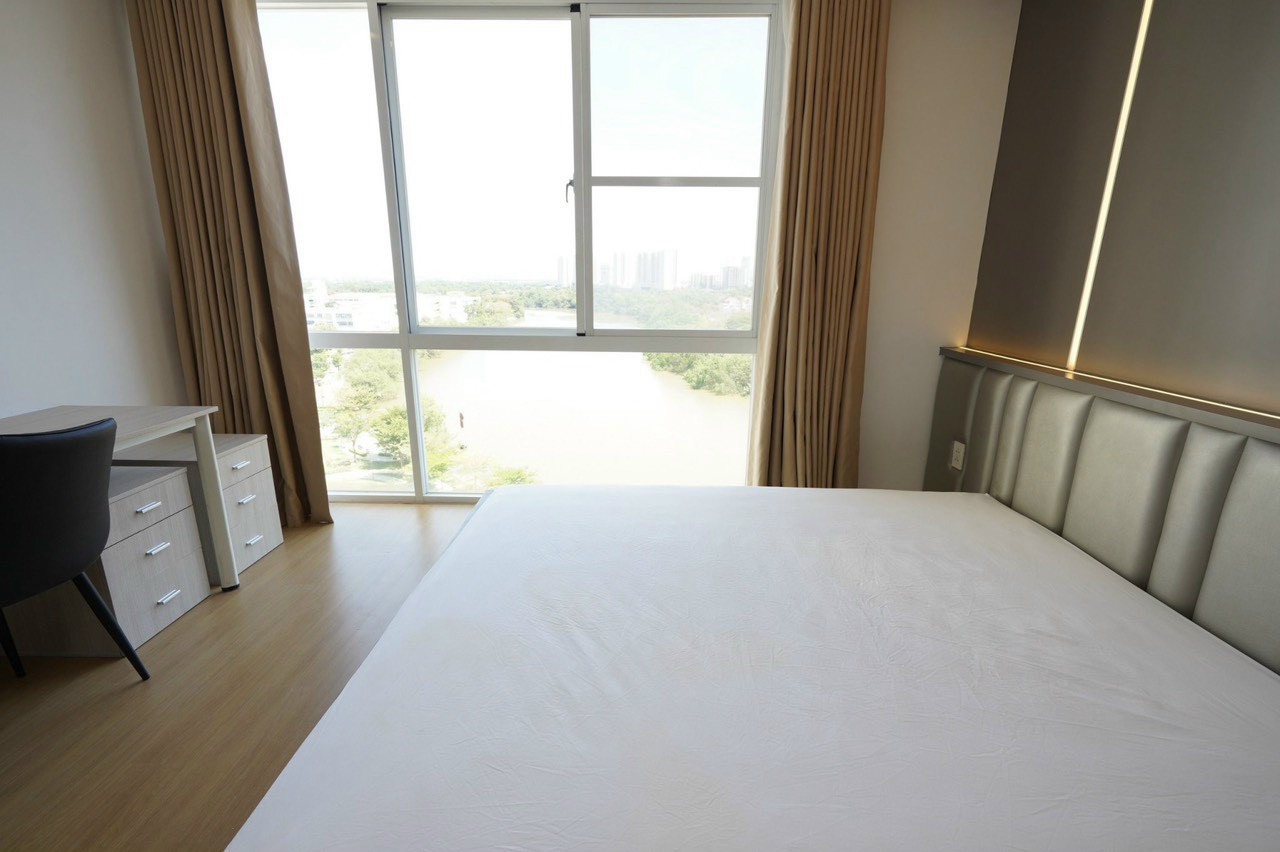 Riverpark Phu My Hung apartment for rent, District 7 has 3 bedrooms river view 3