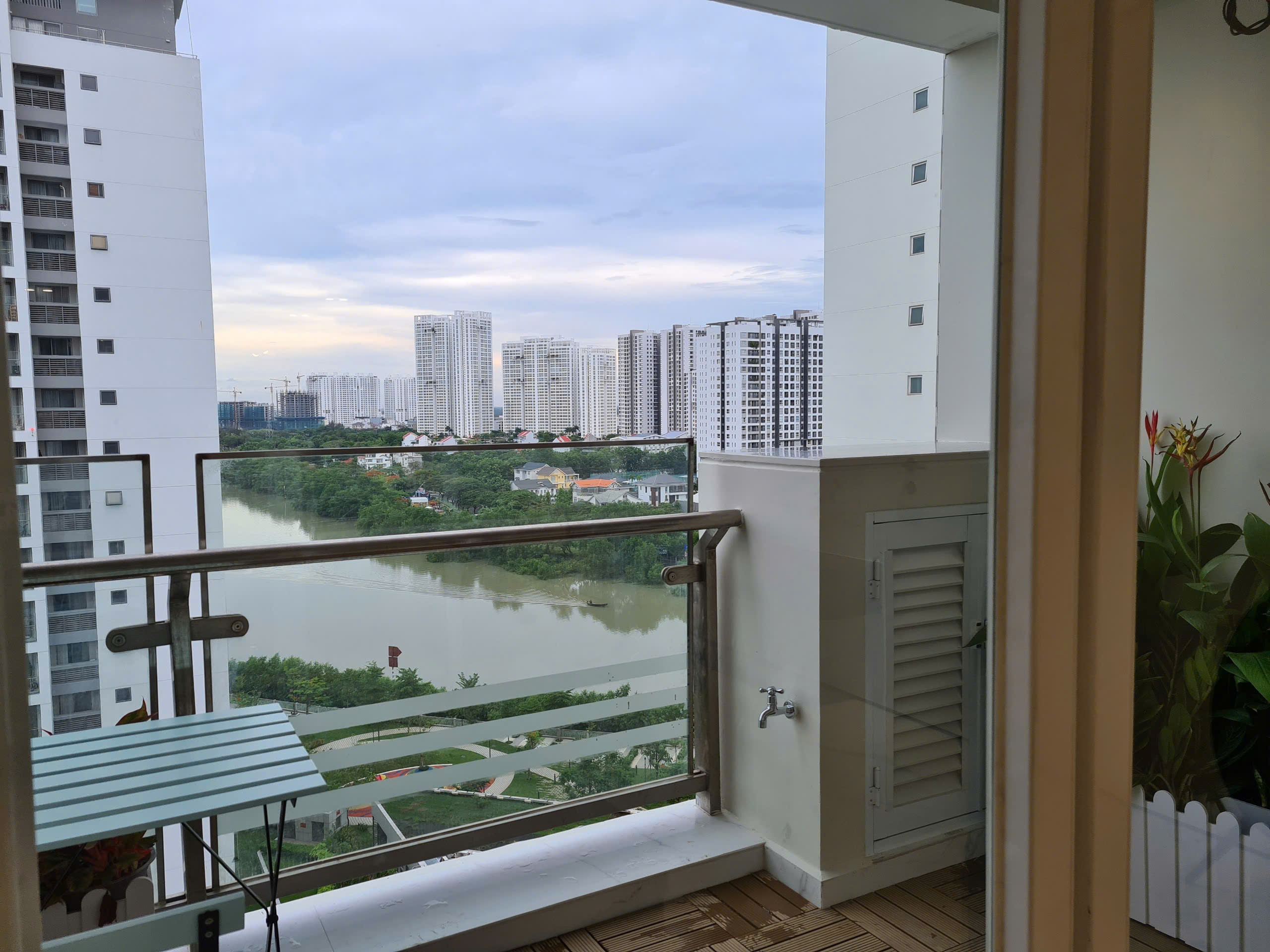 Riverpark Phu My Hung apartment for rent, District 7 with 3 bedrooms, high floor – 145m2 2