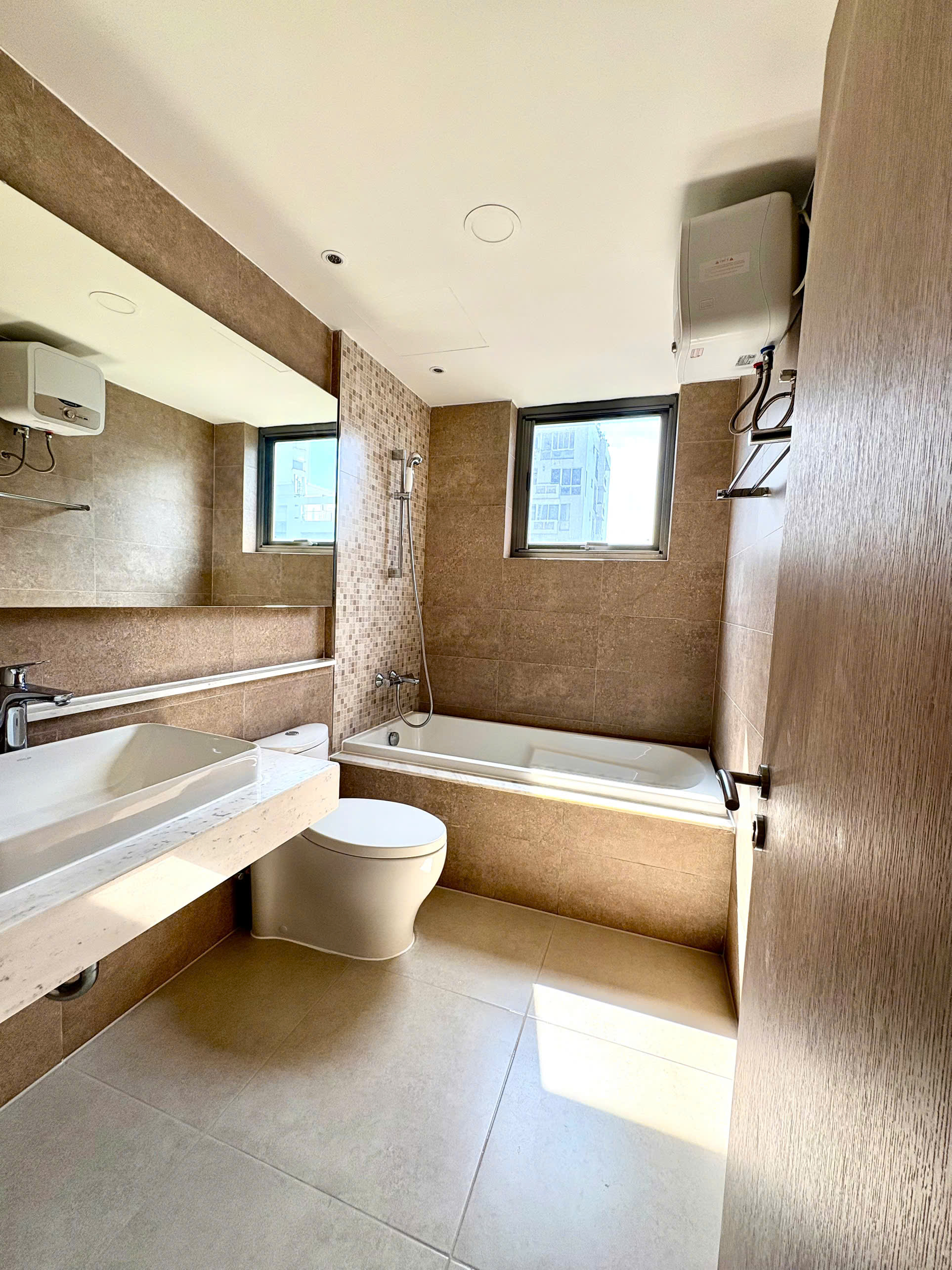 Riverpark Premier Phu My Hung apartment for rent with 3 bedrooms, block B on the 5th floor – 123m2 4
