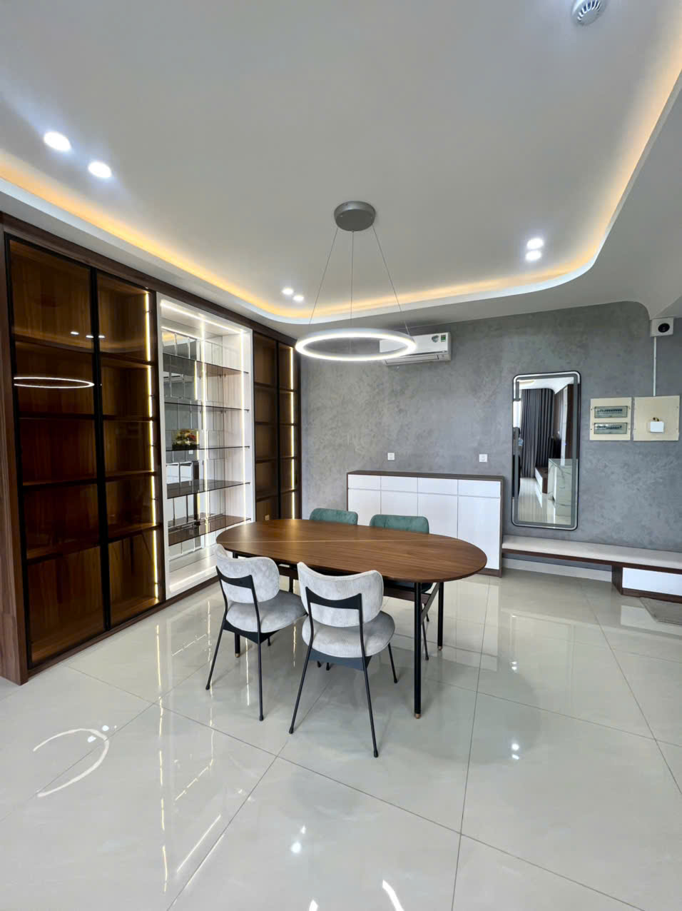 Riverpark Premier Phu My Hung luxury apartment for rent has 3 bedrooms, river view, beautiful interior 2