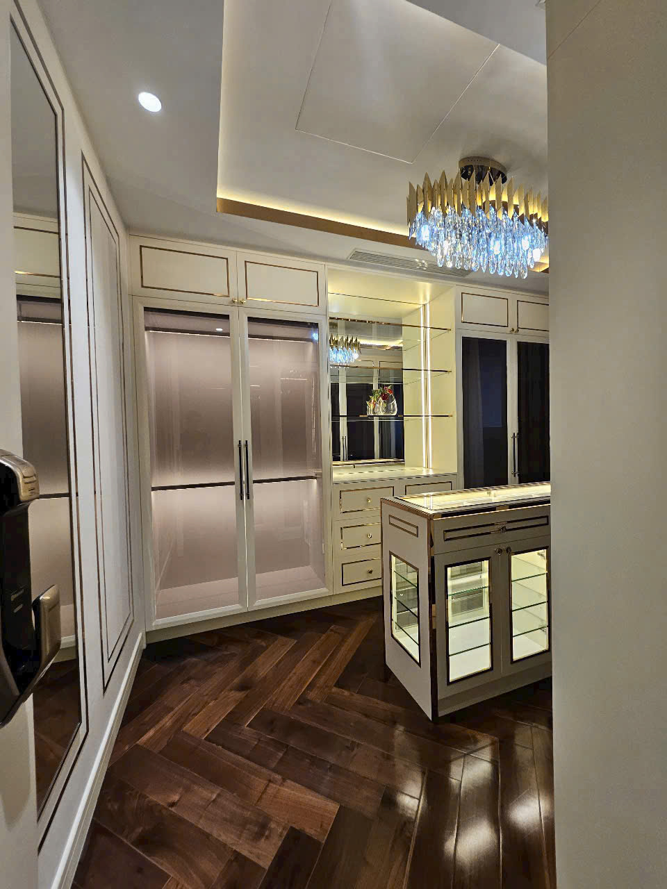 Riverpark Premier Phu My Hung apartment for sale, District 7, super beautiful house, 8th floor, South view – 124m2 4