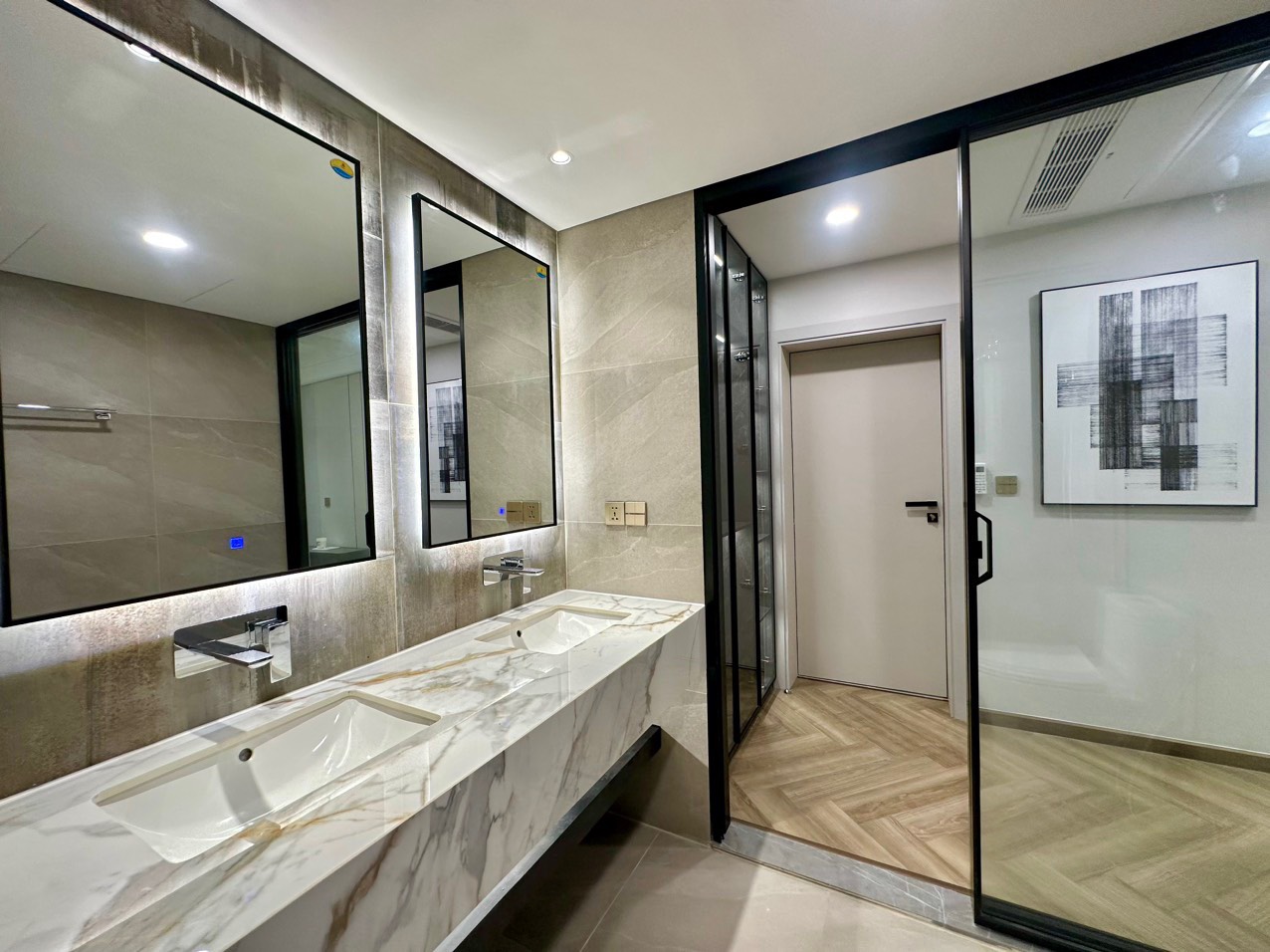 Riverside Residence Phu My Hung luxury apartment for rent, District 7 with 3 bedrooms with river view 2