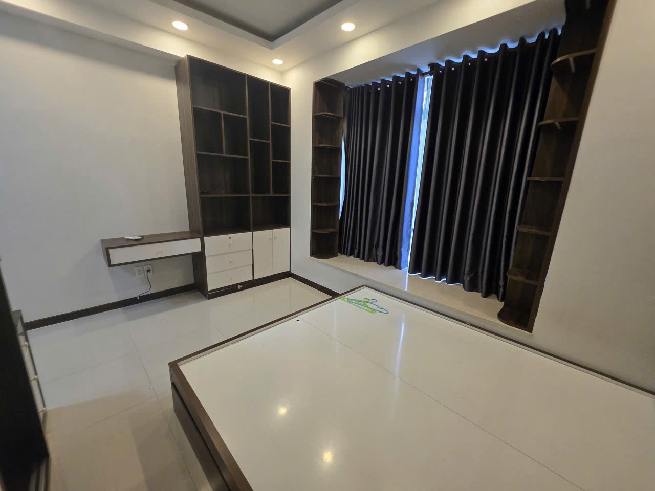 Bán căn hộ Riverside Residence Phú Mỹ Hưng, Quận 7 thiết kế 3 phòng ngủ, lầu 3 – 98m2 3