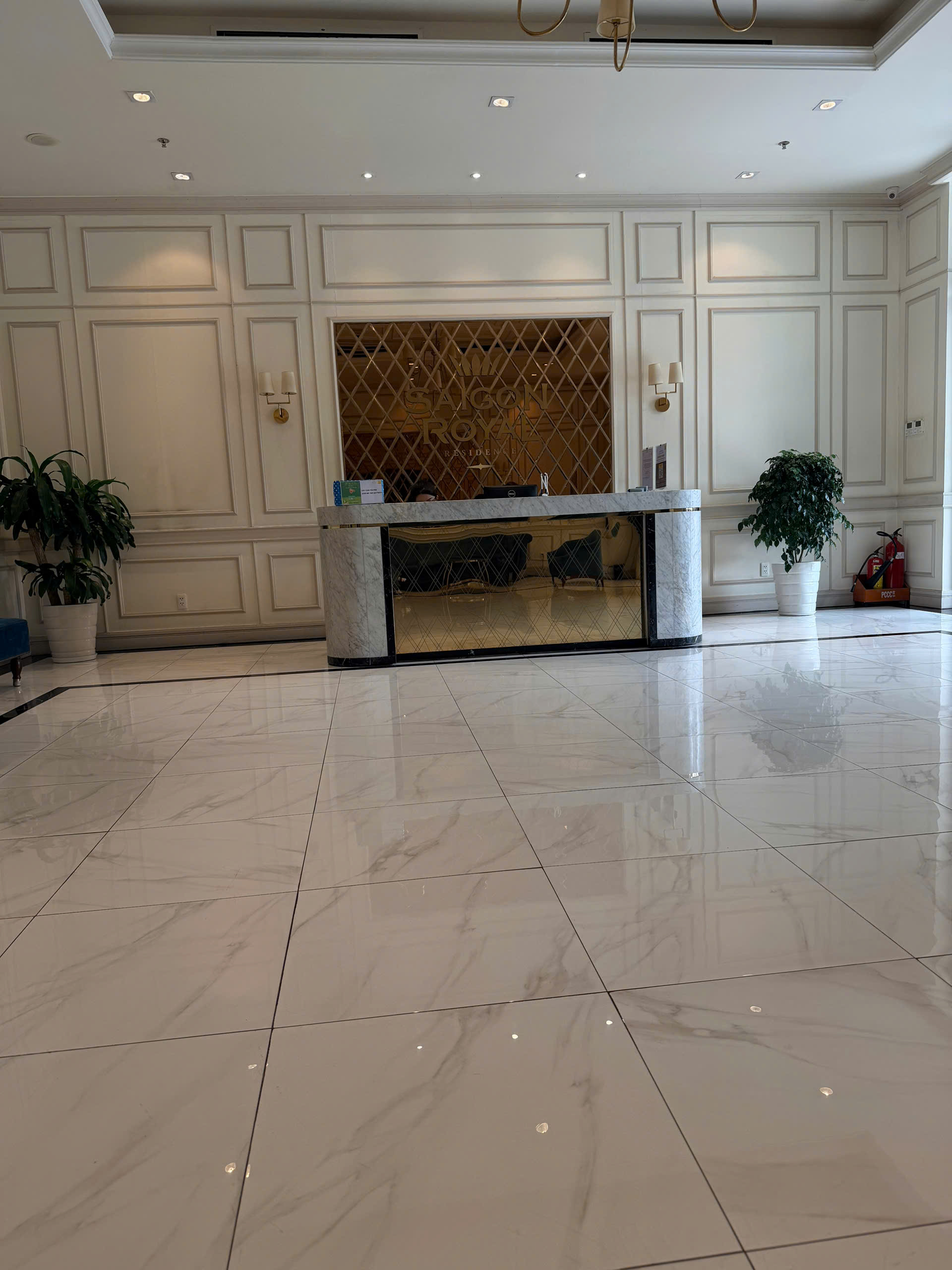 Cho thuê căn hộ Saigon Royal Riverside, Quận 4 căn góc thiết kế 2 phòng ngủ lầu 19 view sông – 88m2 2